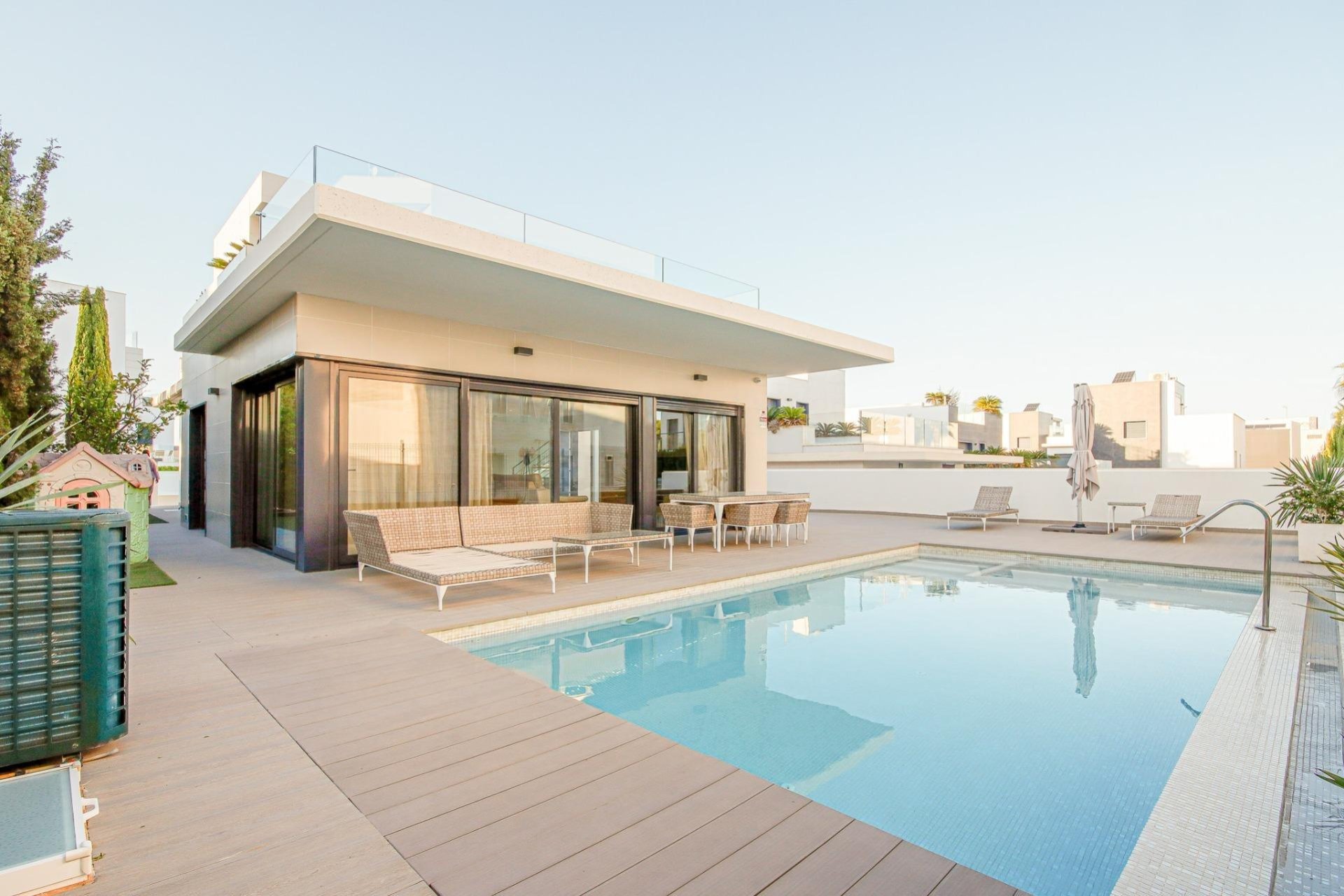 Herverkoop - Villa - Orihuela Costa - Campoamor