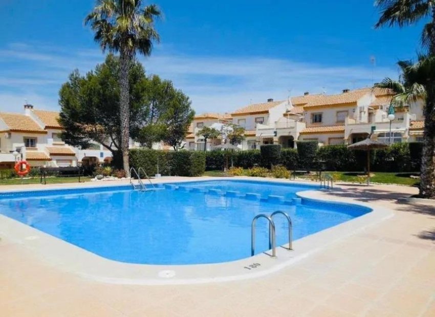 Herverkoop - Villa - Orihuela Costa - La Florida