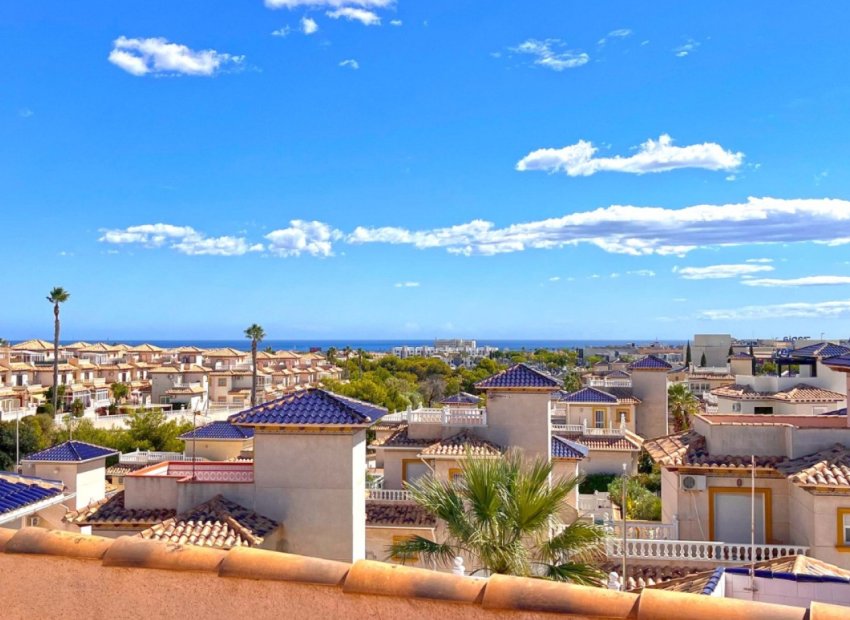 Herverkoop - Villa - Orihuela Costa - La Zenia