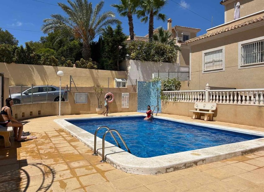 Herverkoop - Villa - Orihuela Costa - Las Filipinas