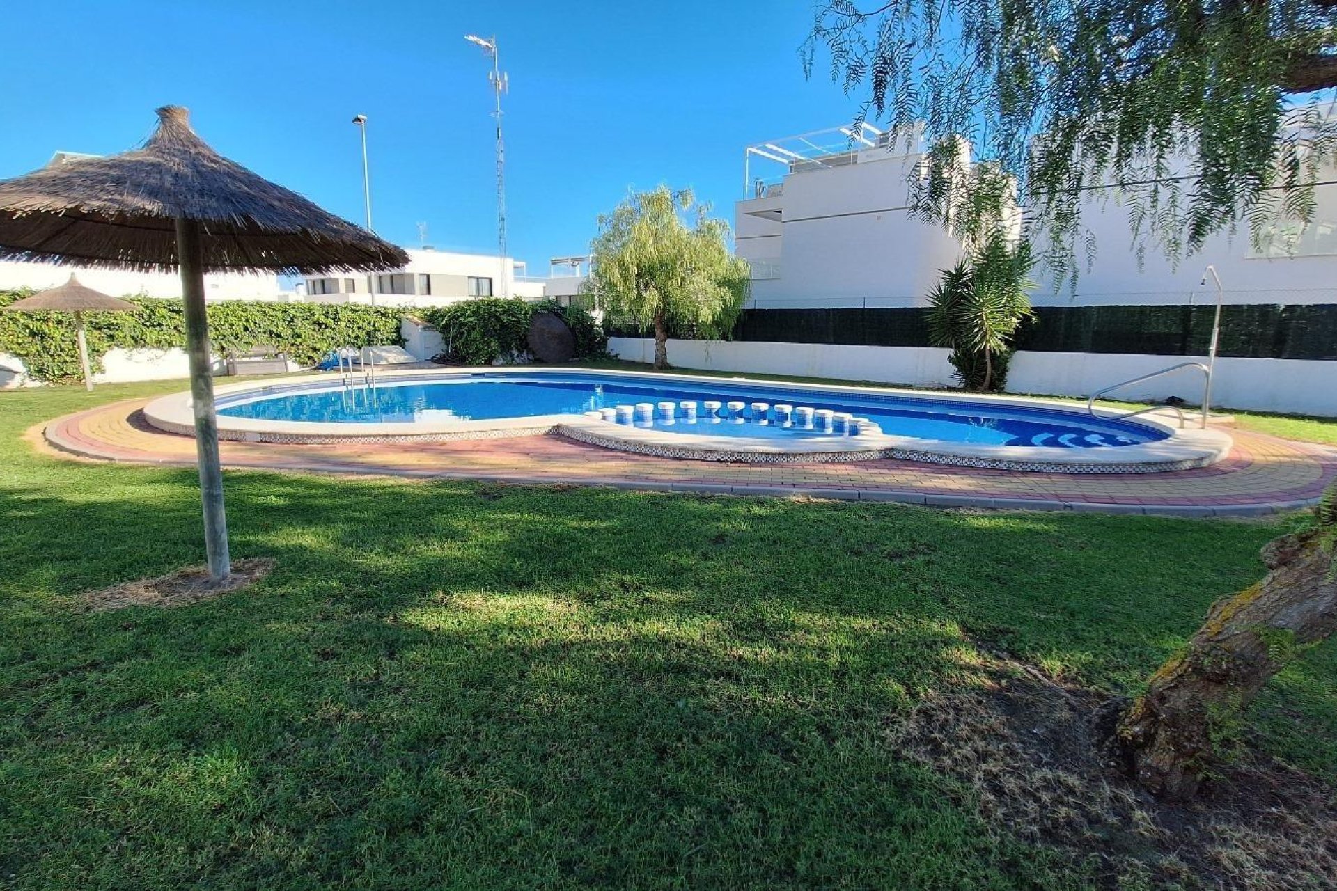 Herverkoop - Villa - Orihuela Costa - Lomas de Cabo Roig-Los Dolses