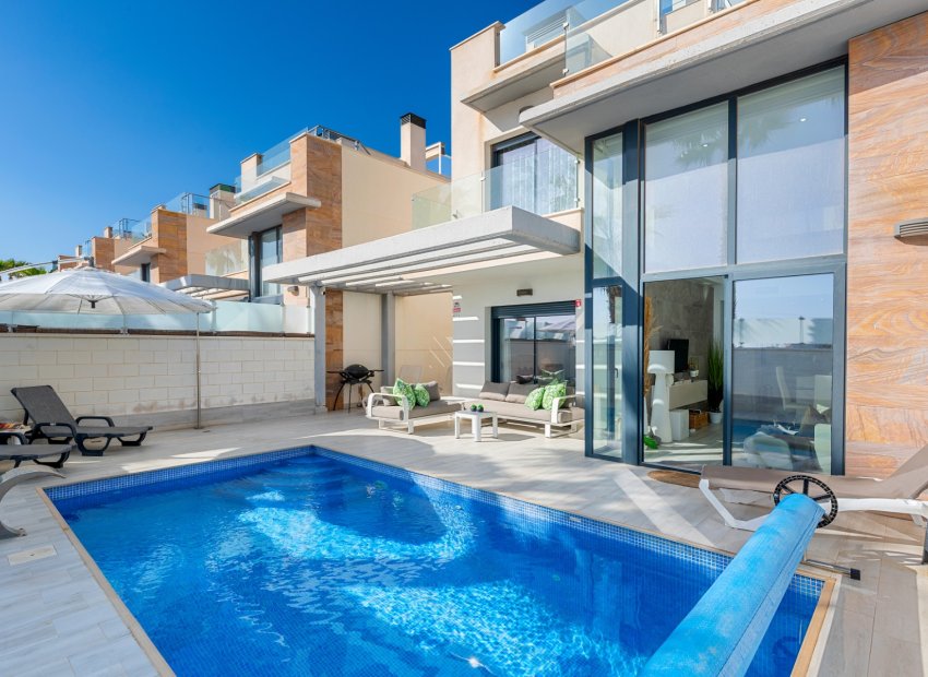 Herverkoop - Villa - Orihuela Costa - Lomas de Cabo Roig