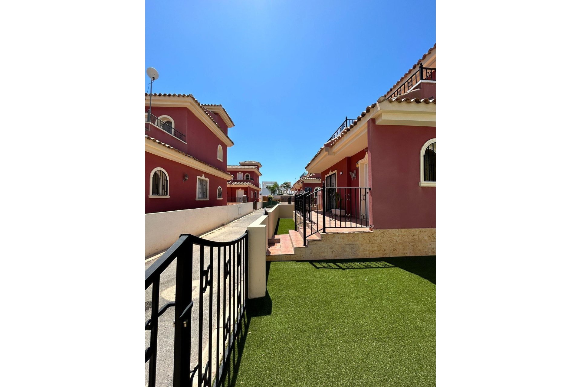 Herverkoop - Villa - Orihuela Costa - Lomas de Cabo Roig