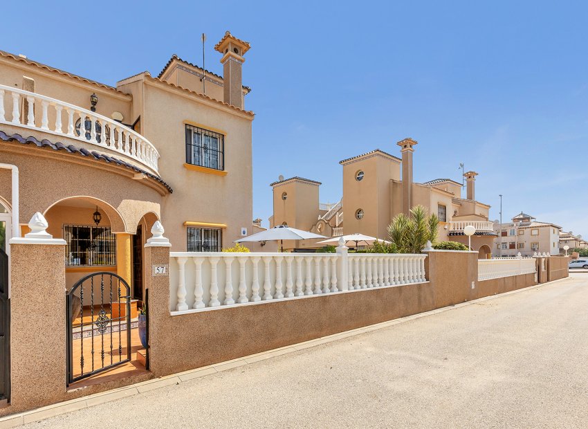 Herverkoop - Villa - Orihuela Costa - Lomas de Cabo Roig