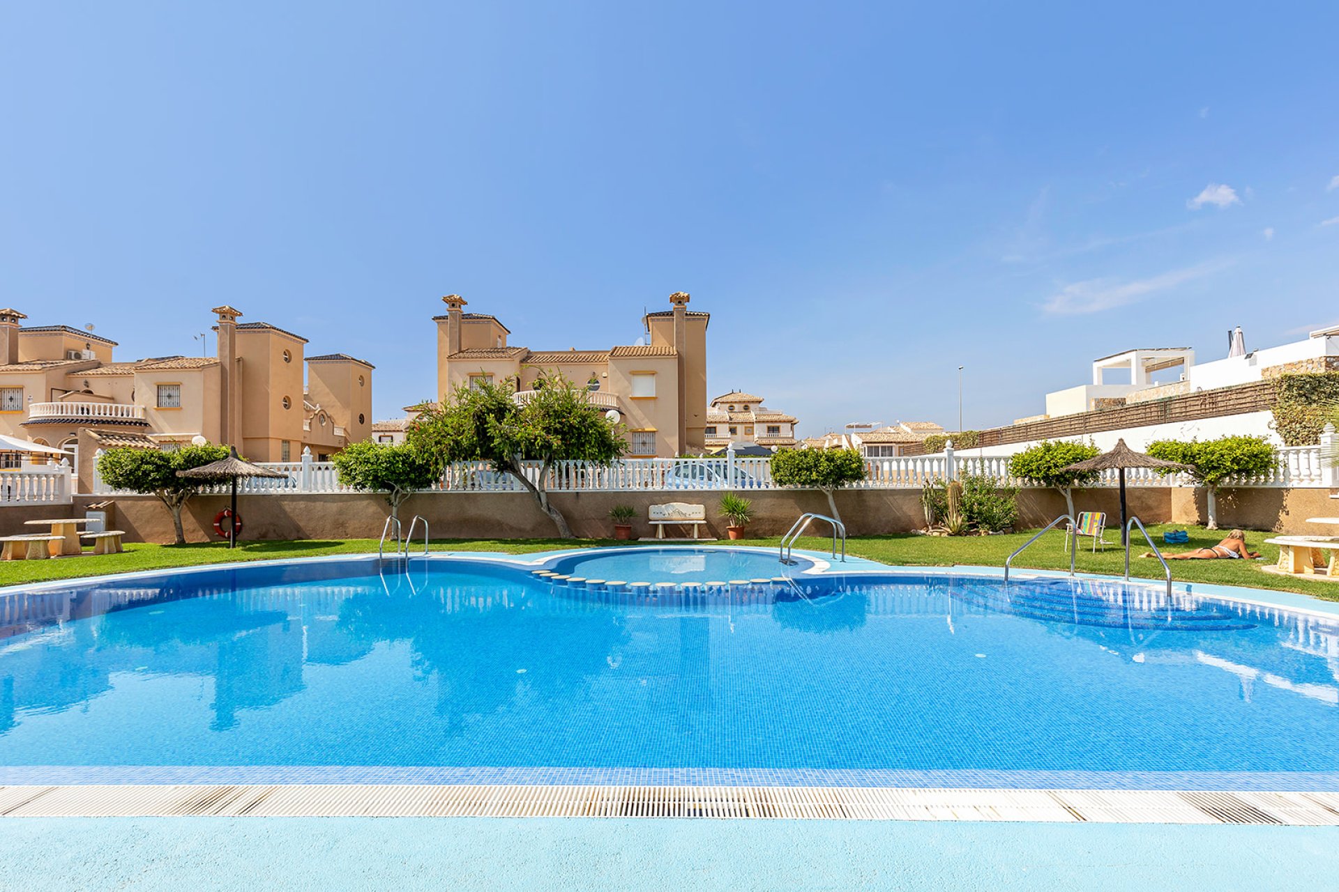 Herverkoop - Villa - Orihuela Costa - Lomas de Cabo Roig