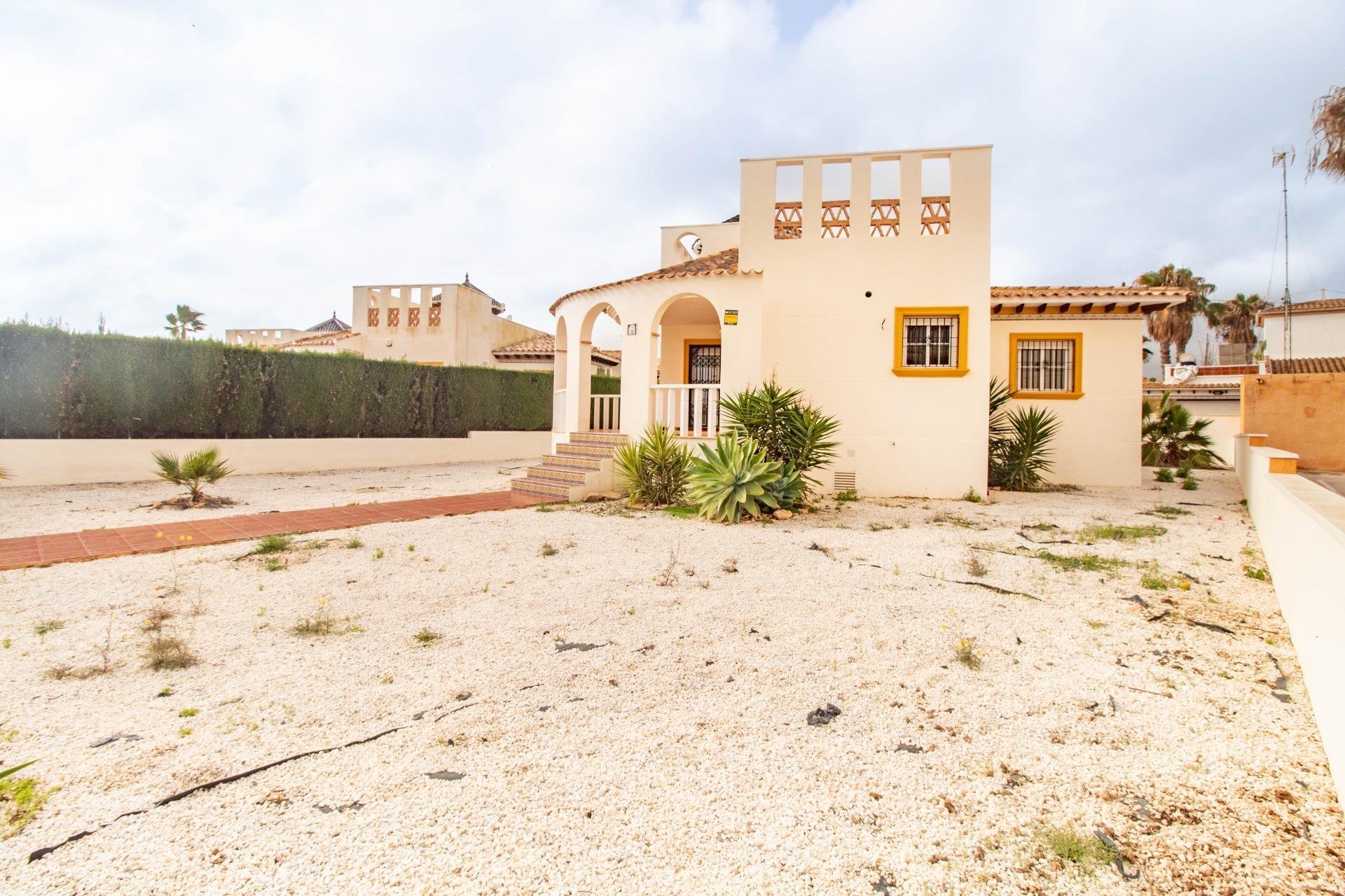 Herverkoop - Villa - Orihuela Costa - Lomas de Cabo Roig