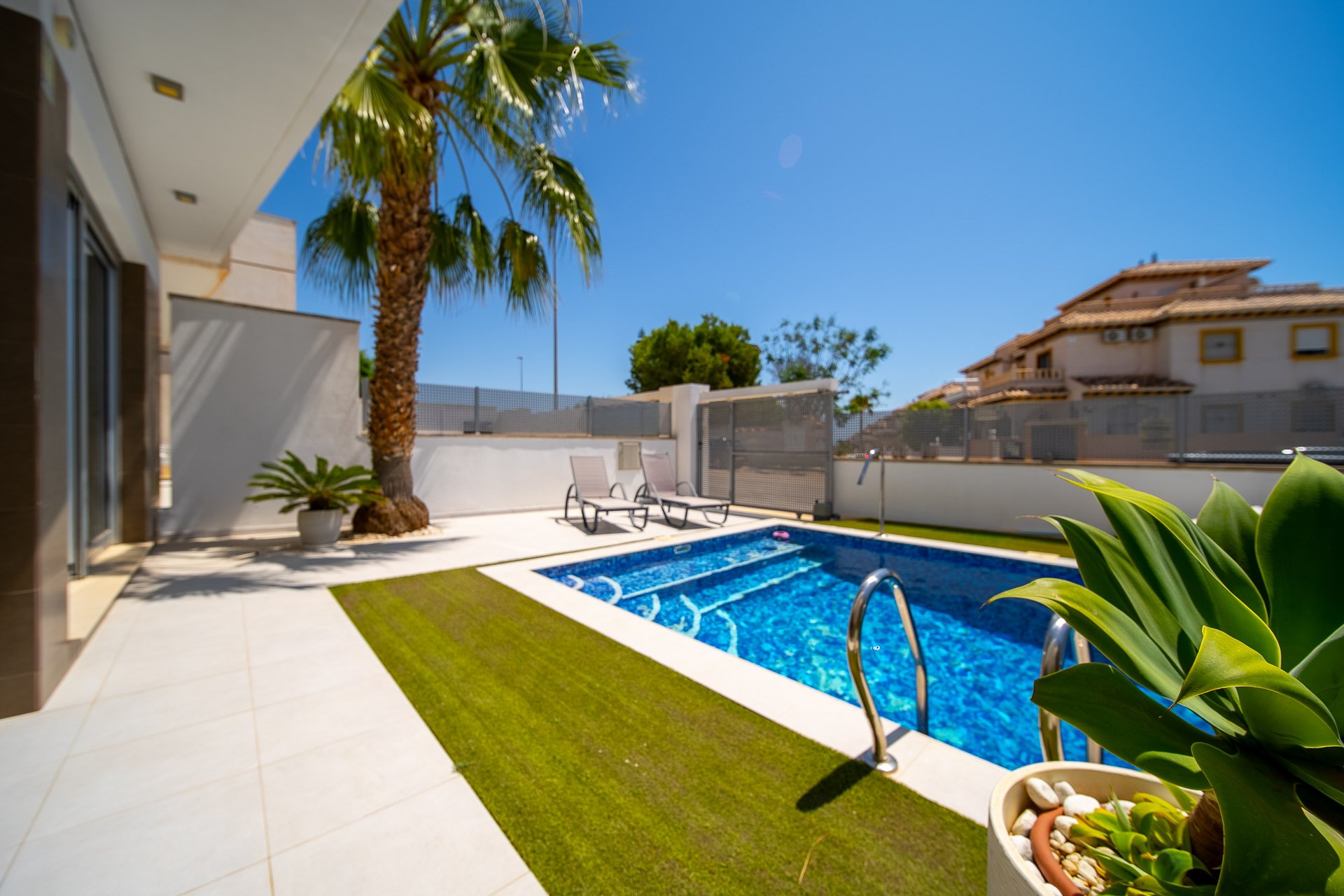 Herverkoop - Villa - Orihuela Costa - Lomas de Cabo Roig