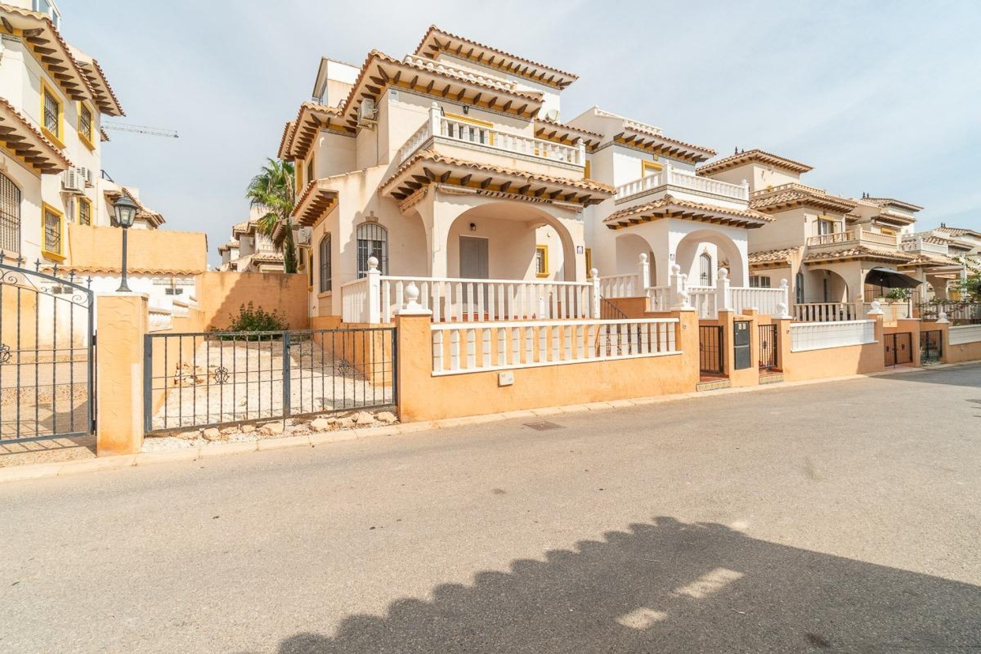 Herverkoop - Villa - Orihuela Costa - Los Dolses