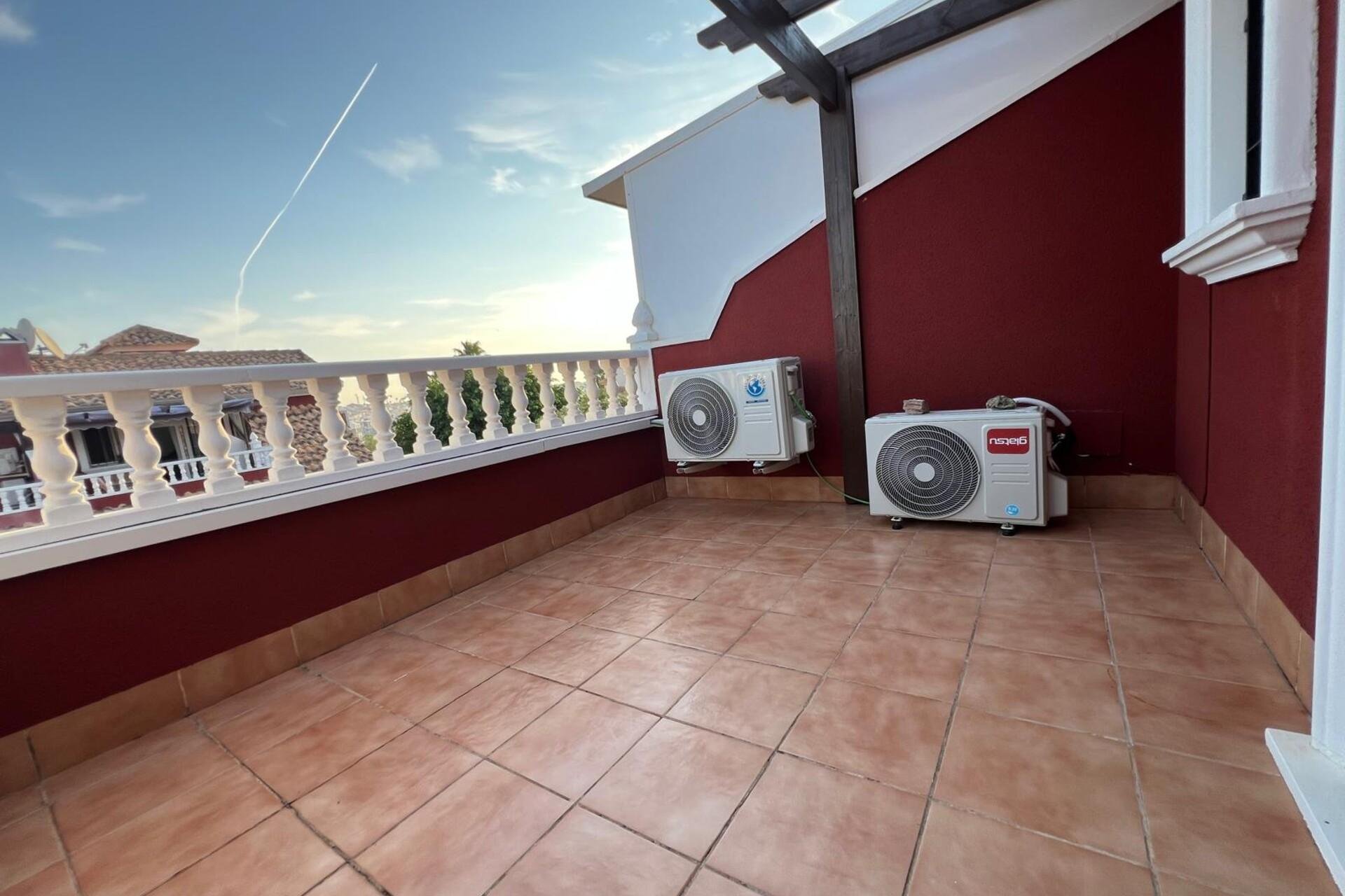 Herverkoop - Villa - Orihuela Costa - PAU 26