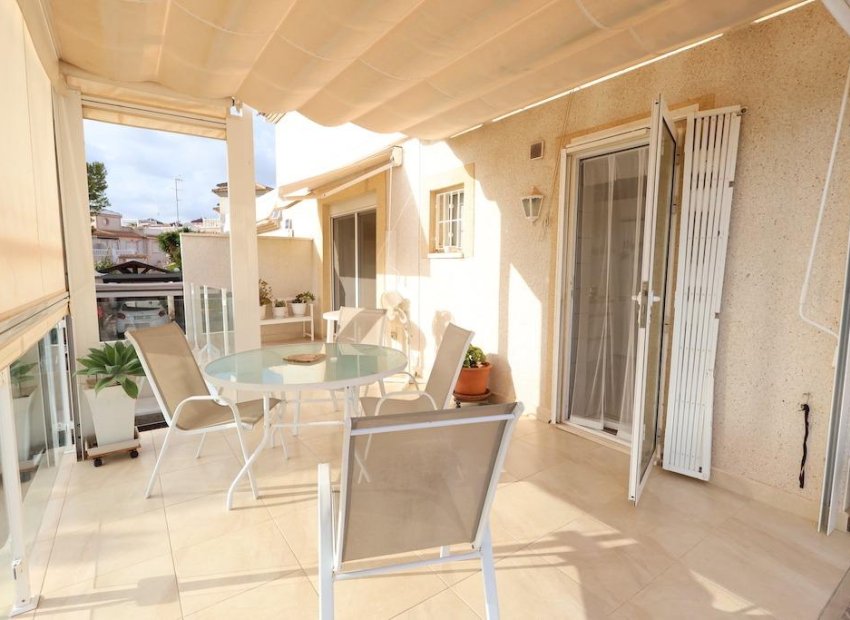 Herverkoop - Villa - Orihuela Costa - Playa Flamenca