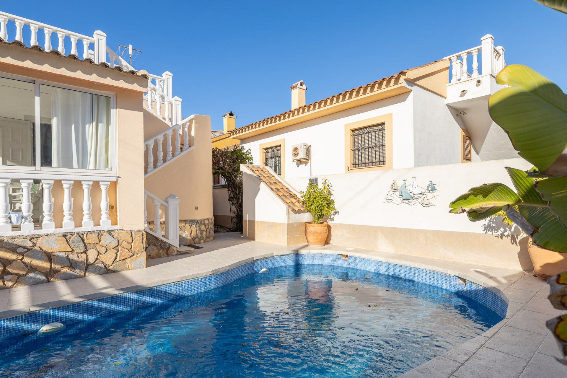 Herverkoop - Villa - Orihuela Costa - Playa Flamenca