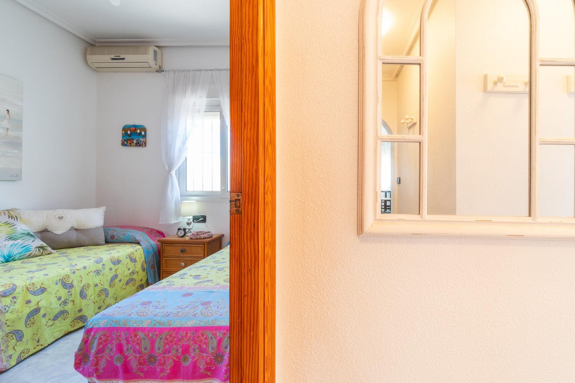 Herverkoop - Villa - Orihuela Costa - Playa Flamenca