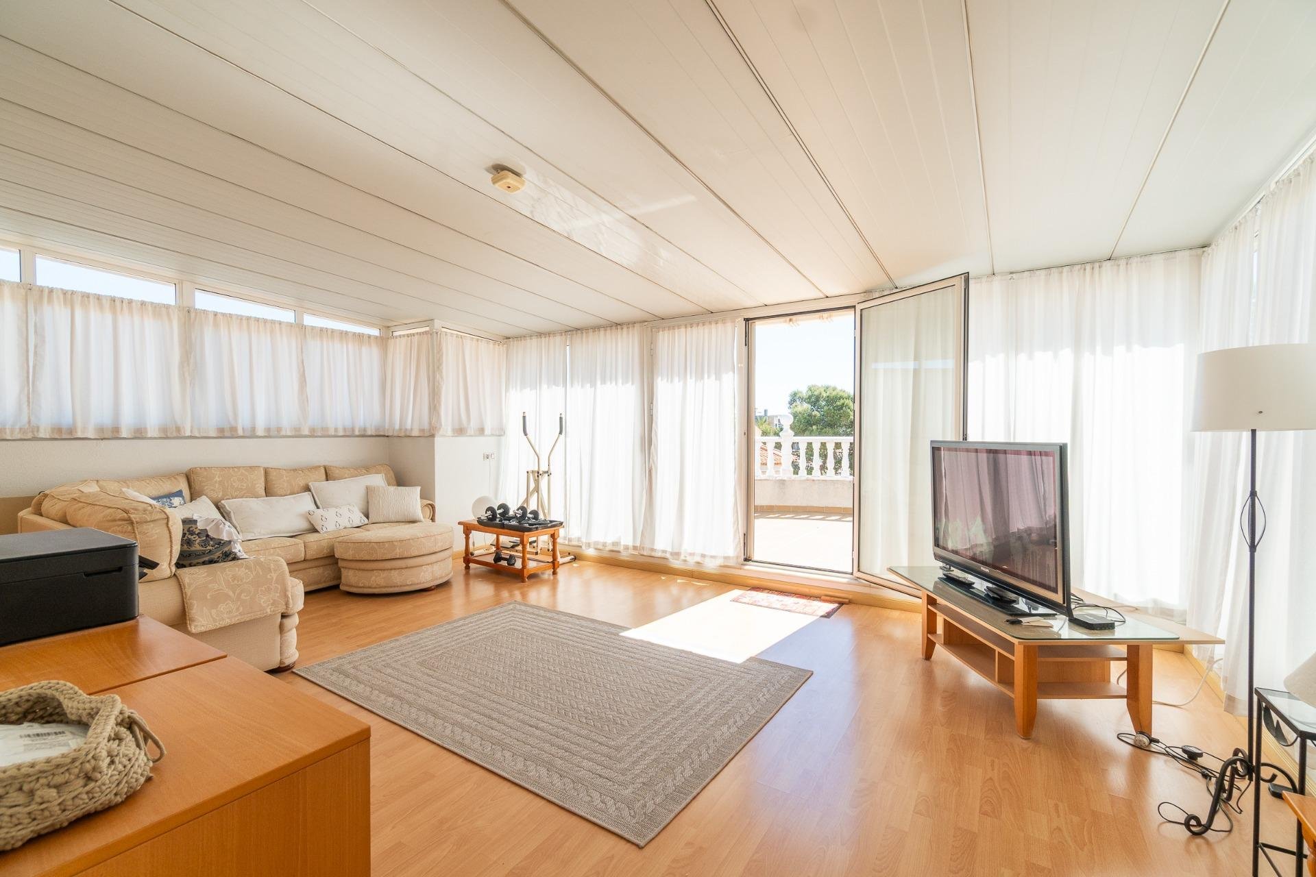 Herverkoop - Villa - Orihuela Costa - Playa Flamenca