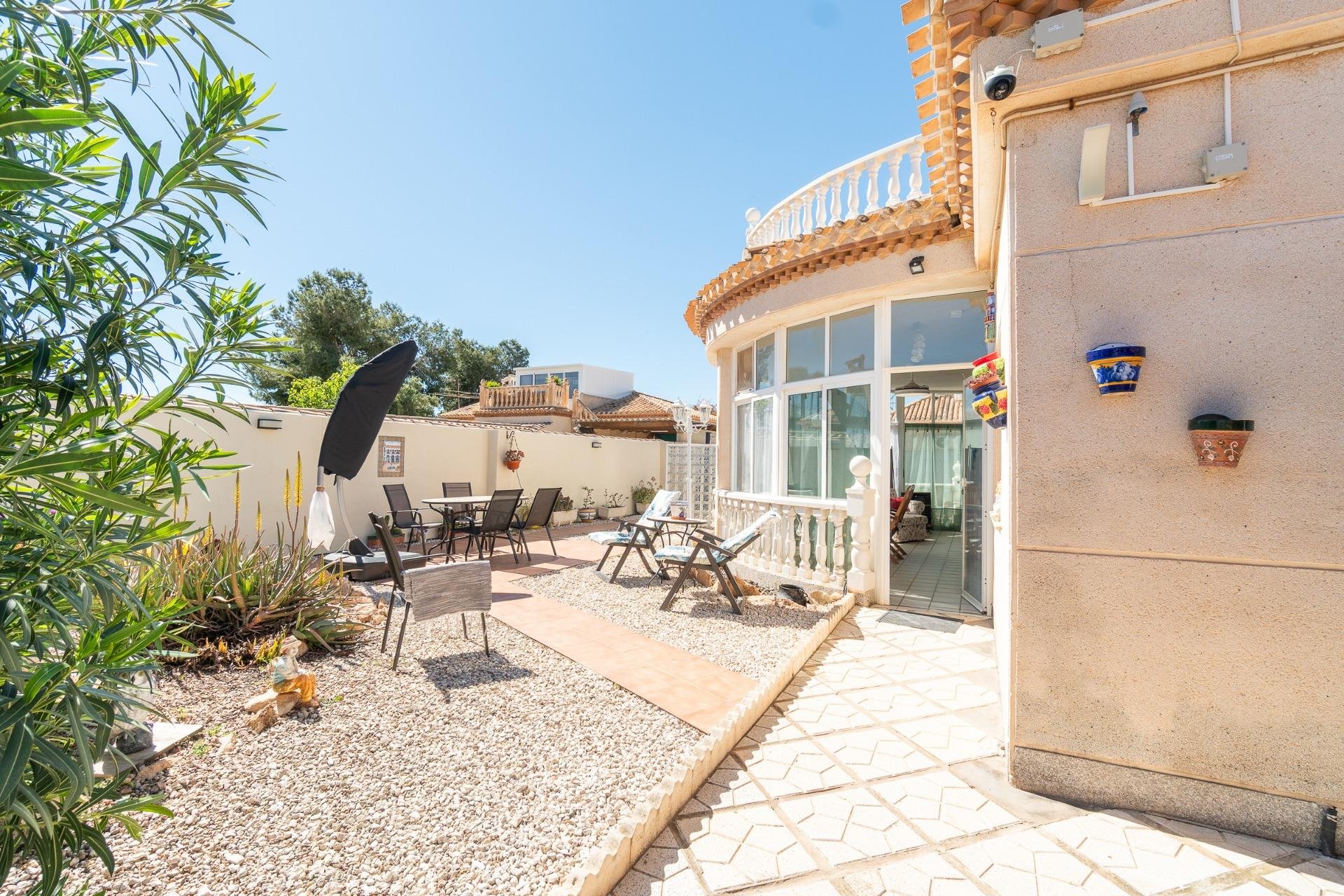 Herverkoop - Villa - Orihuela Costa - Playa Flamenca
