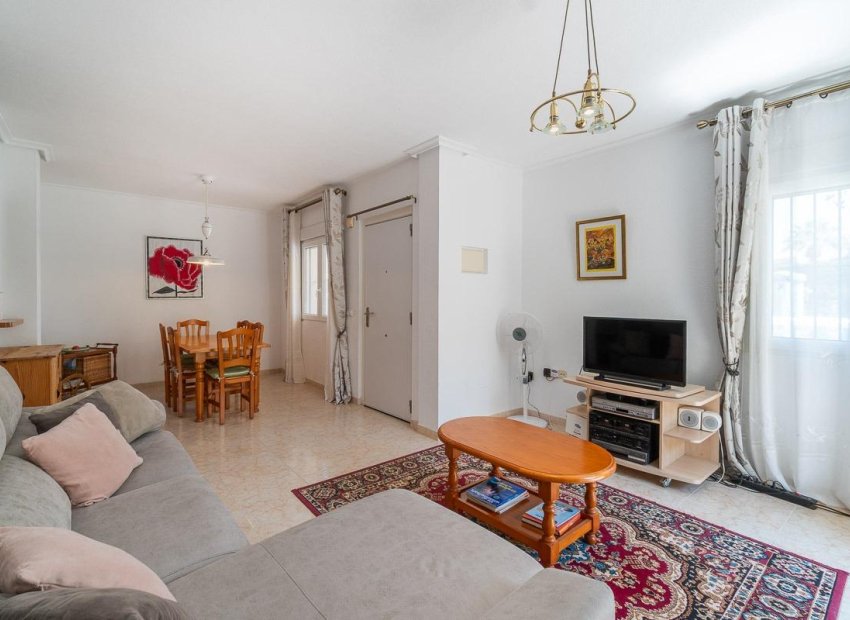 Herverkoop - Villa - Orihuela Costa - Playa Flamenca