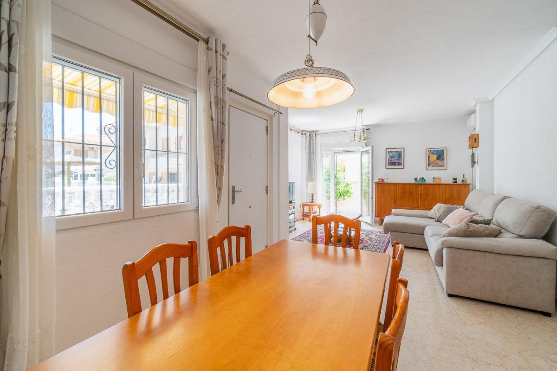 Herverkoop - Villa - Orihuela Costa - Playa Flamenca