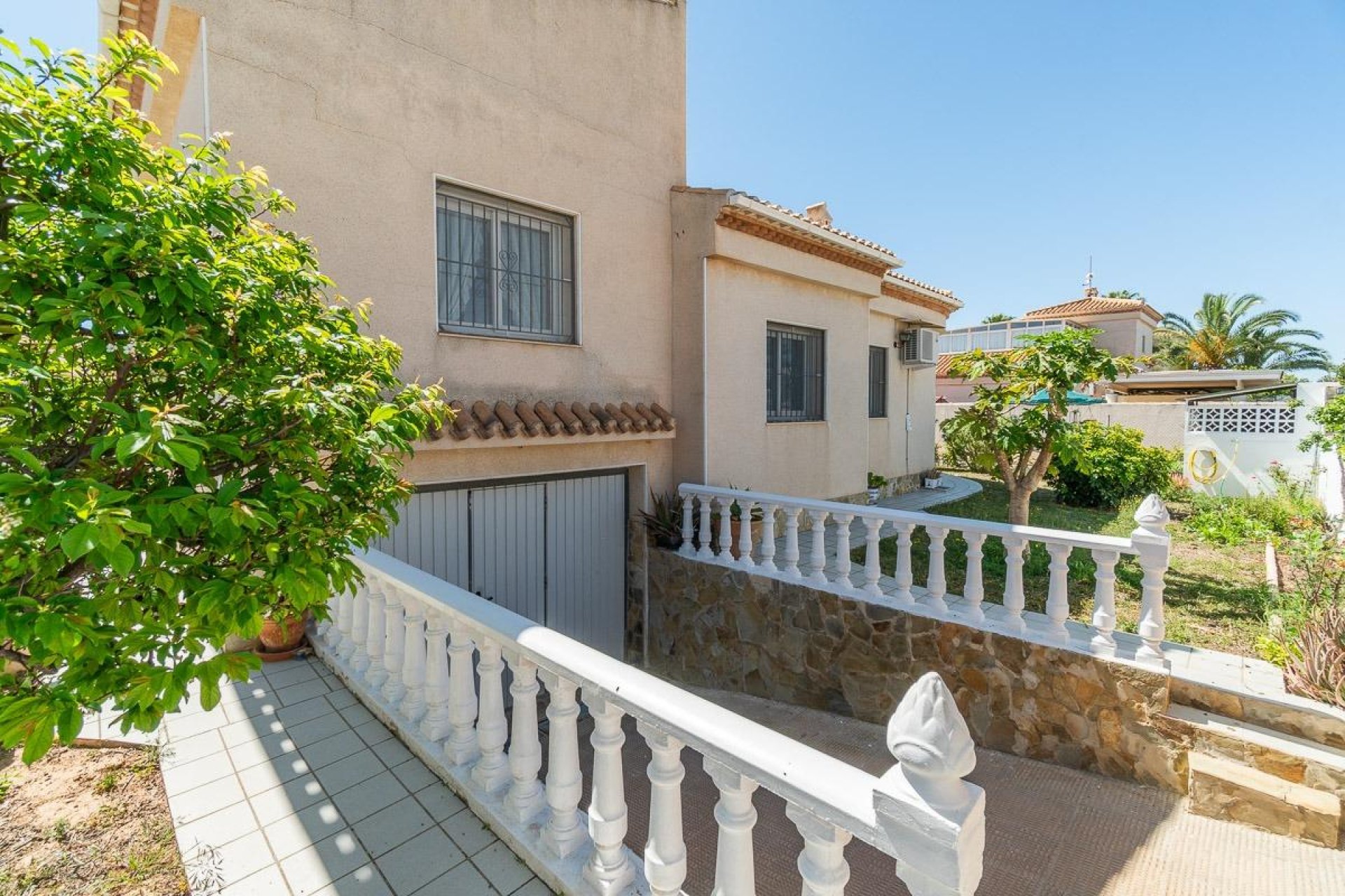 Herverkoop - Villa - Orihuela Costa - Playa Flamenca