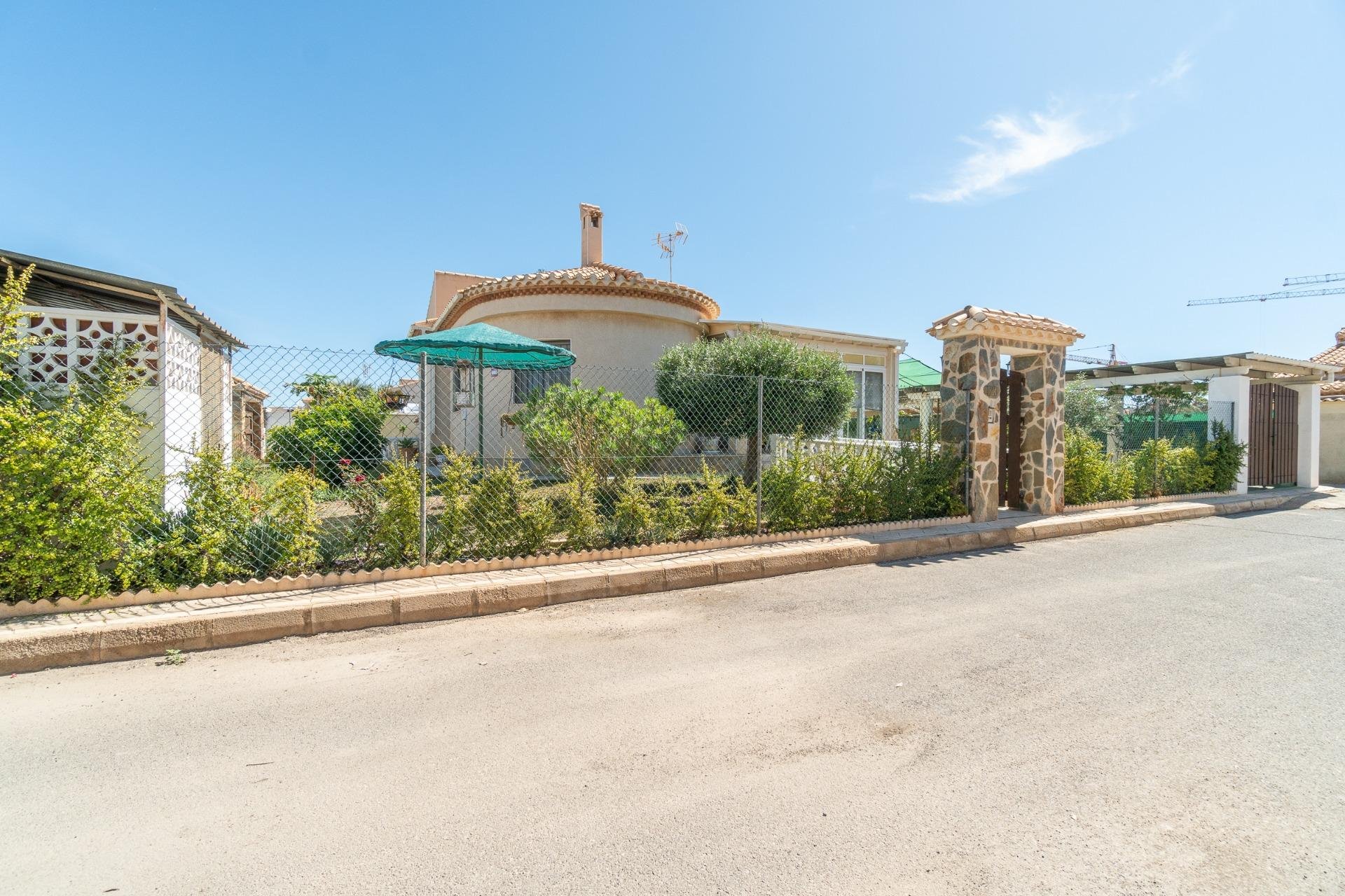 Herverkoop - Villa - Orihuela Costa - Playa Flamenca