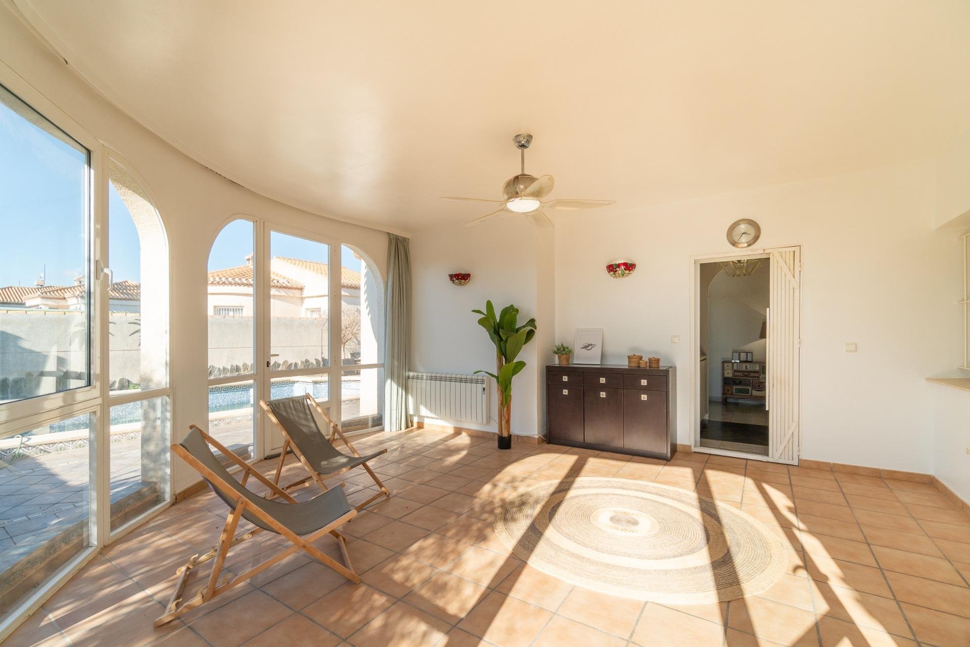 Herverkoop - Villa - Orihuela Costa - Playa Flamenca