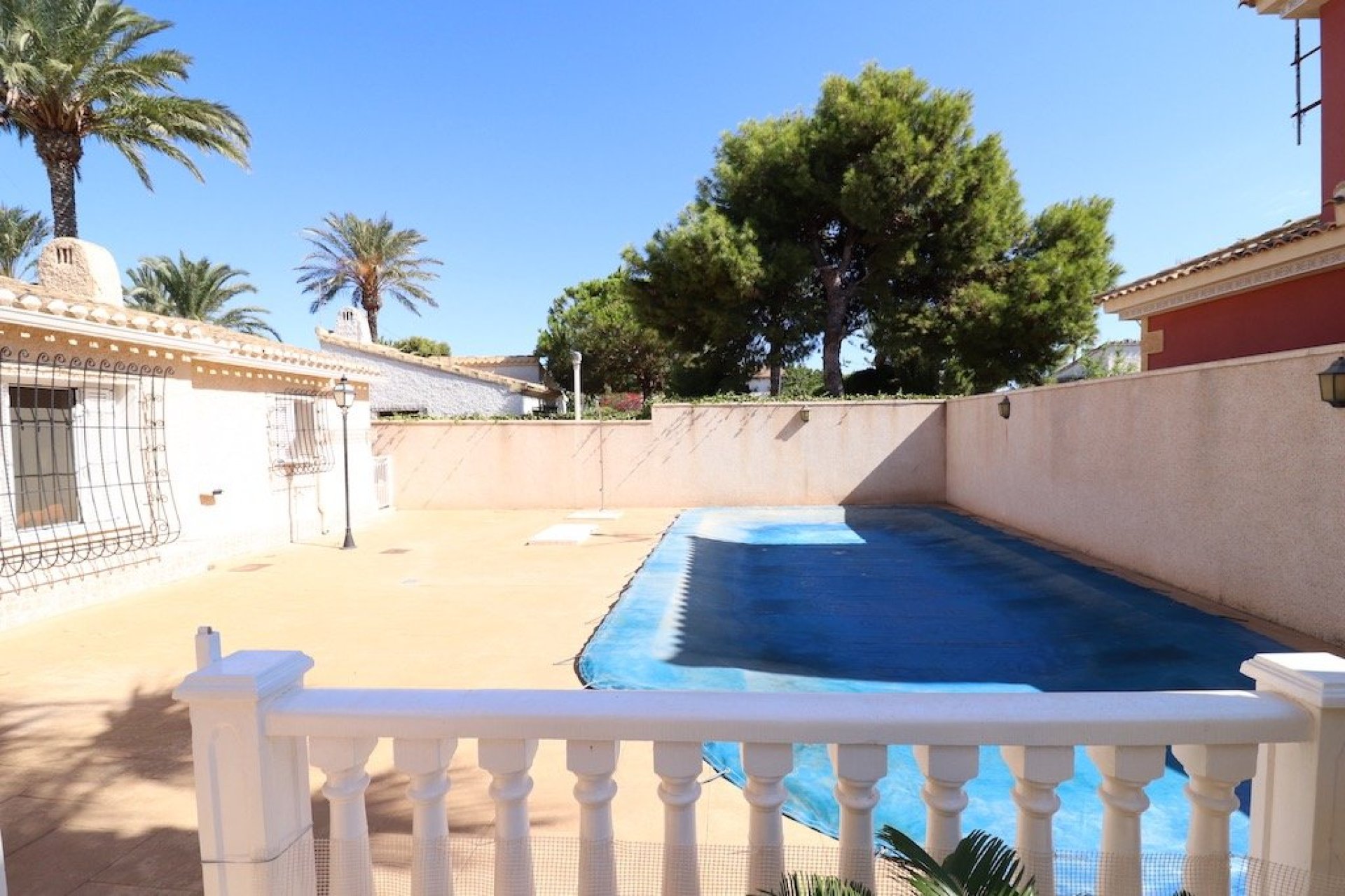 Herverkoop - Villa - Orihuela Costa - Punta Prima