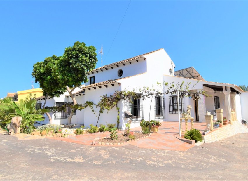 Herverkoop - Villa - Orihuela Costa - Villamartín