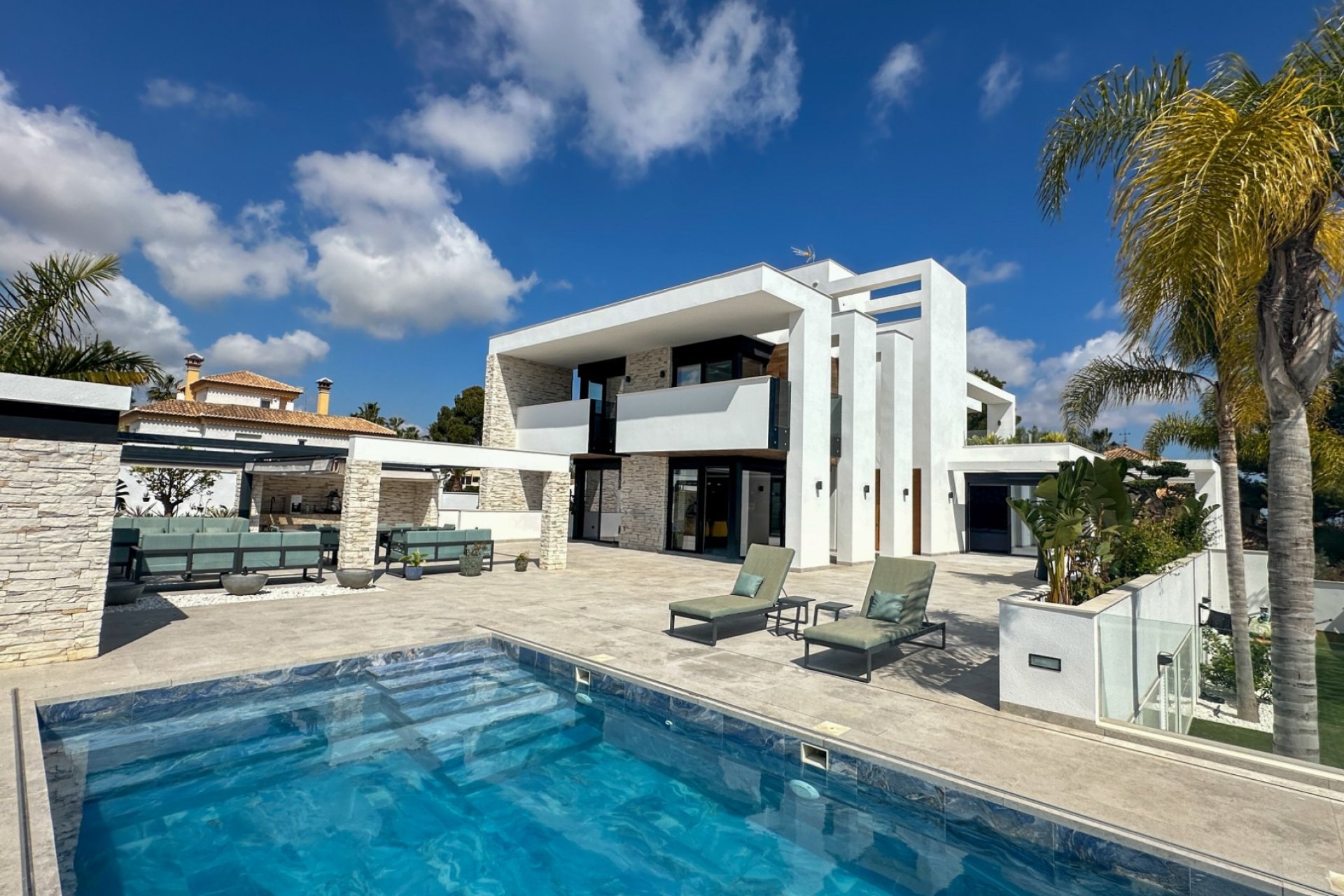 Herverkoop - Villa - Orihuela Costa - Villamartín