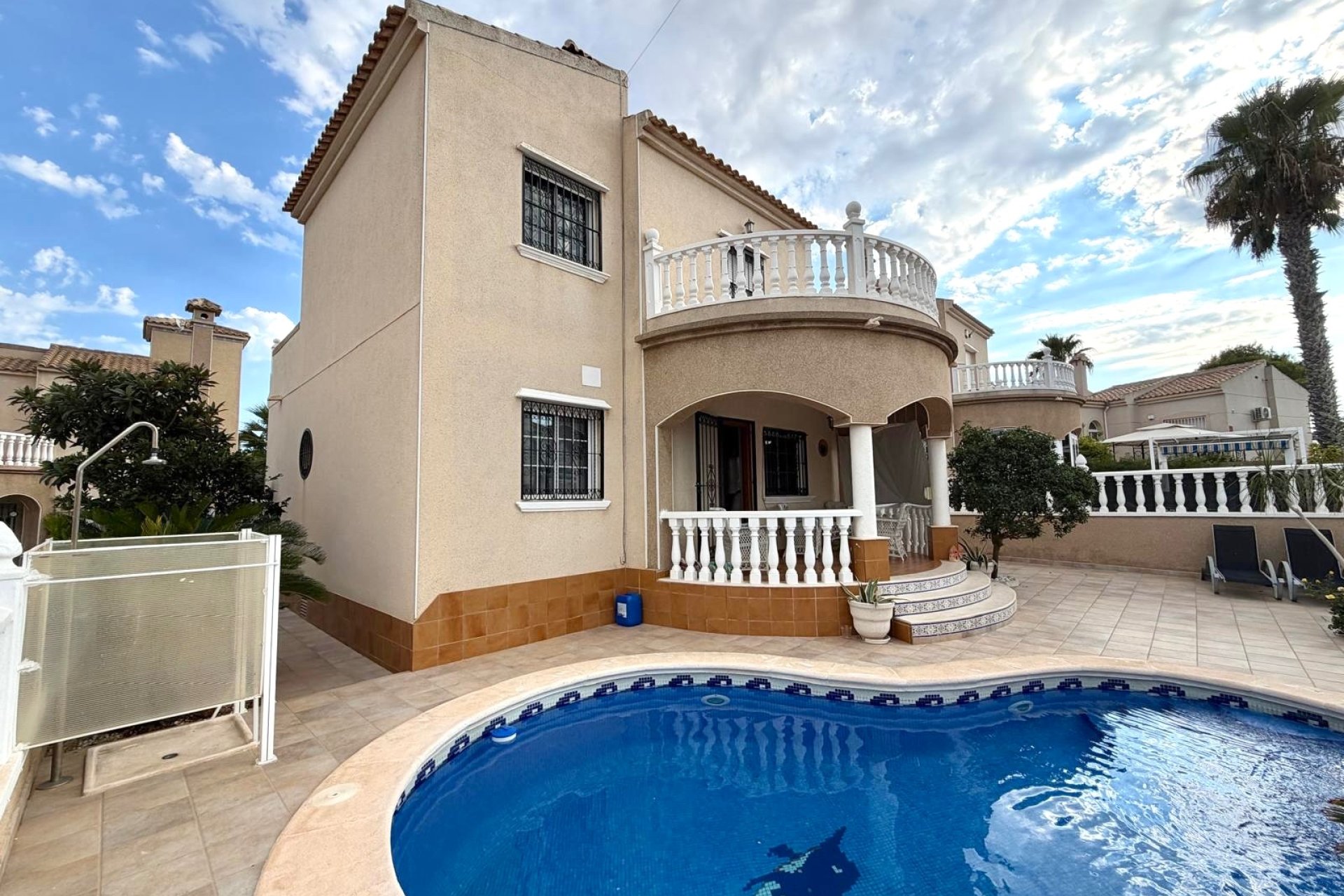Herverkoop - Villa - Orihuela Costa - Villamartín