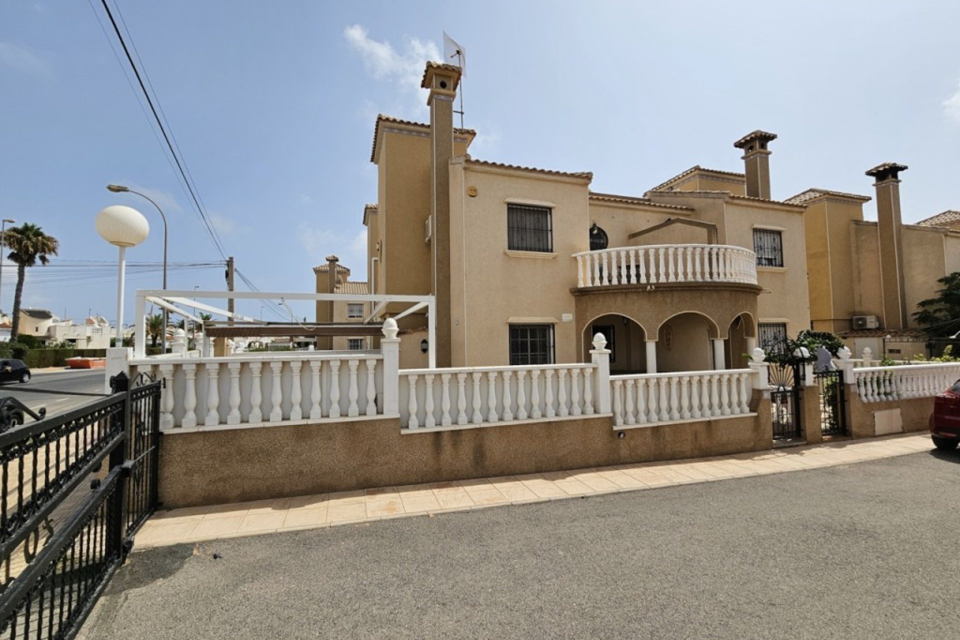 Herverkoop - Villa - Orihuela Costa