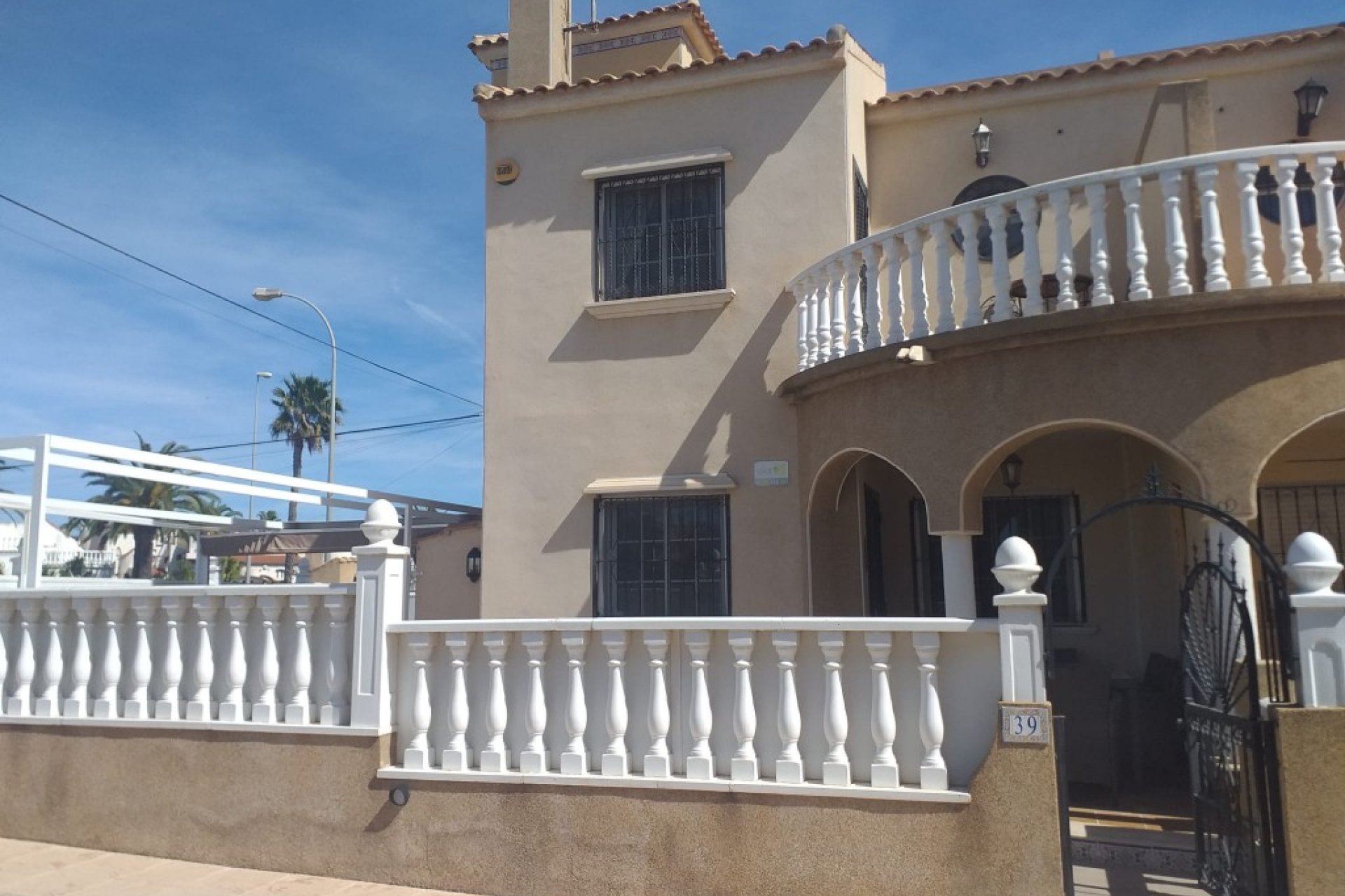 Herverkoop - Villa - Orihuela Costa