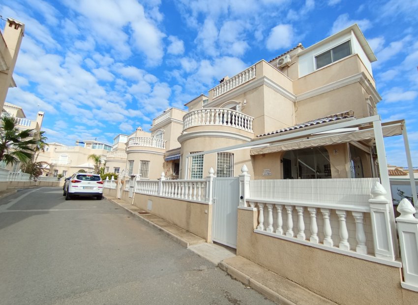 Herverkoop - Villa - Orihuela Costa