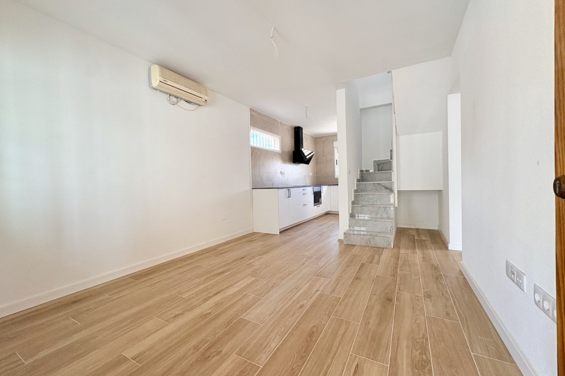 Herverkoop - Villa - Orihuela - Los Balcones