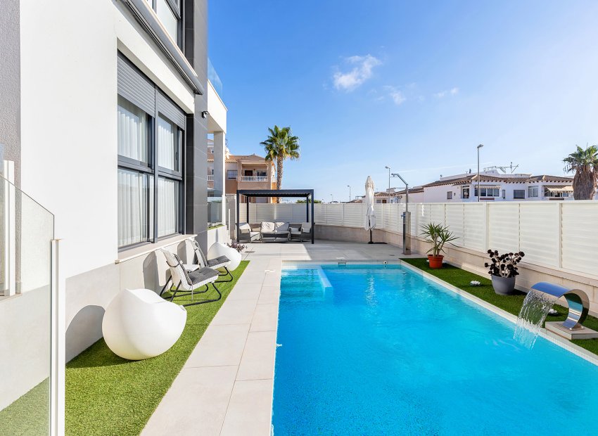 Herverkoop - Villa - Orihuela - Orihuela Costa