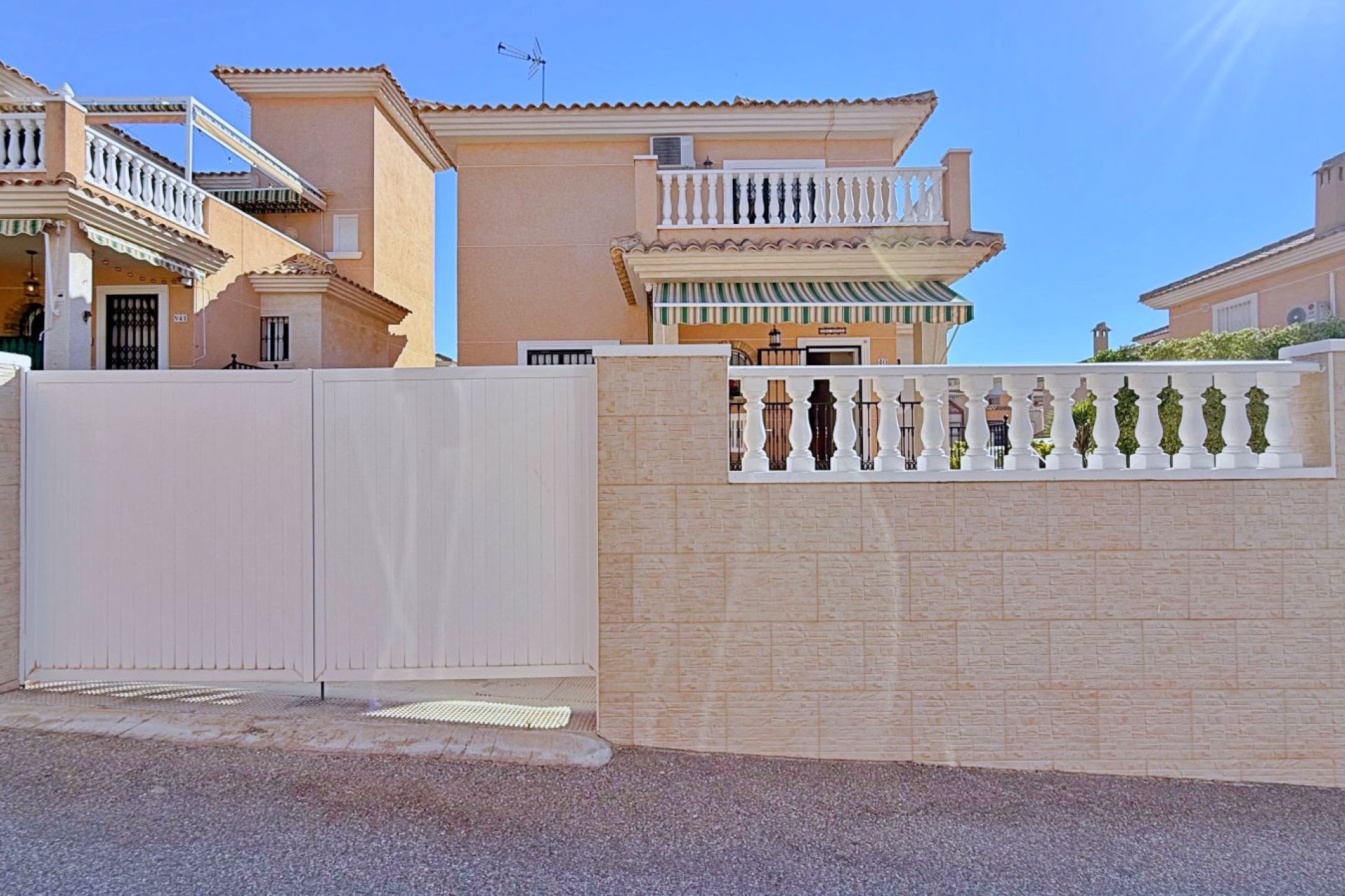 Herverkoop - Villa - Orihuela - Orihuela Costa
