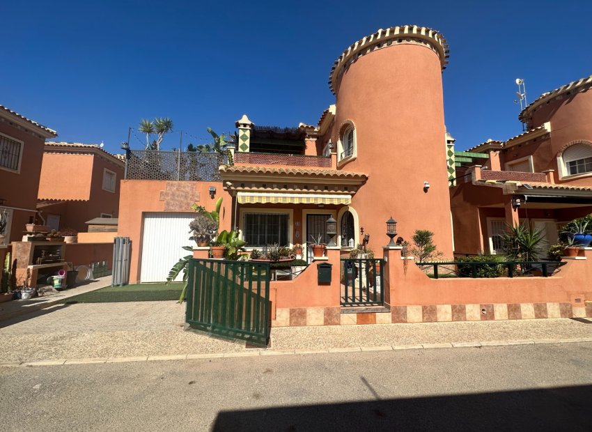 Herverkoop - Villa - Orihuela - Playa Flamenca