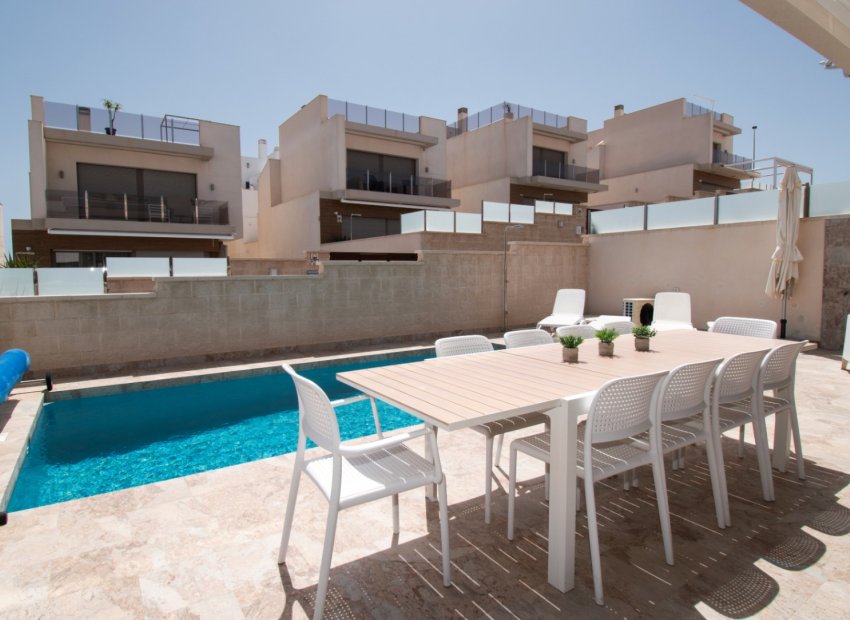 Herverkoop - Villa - Orihuela - Villamartin