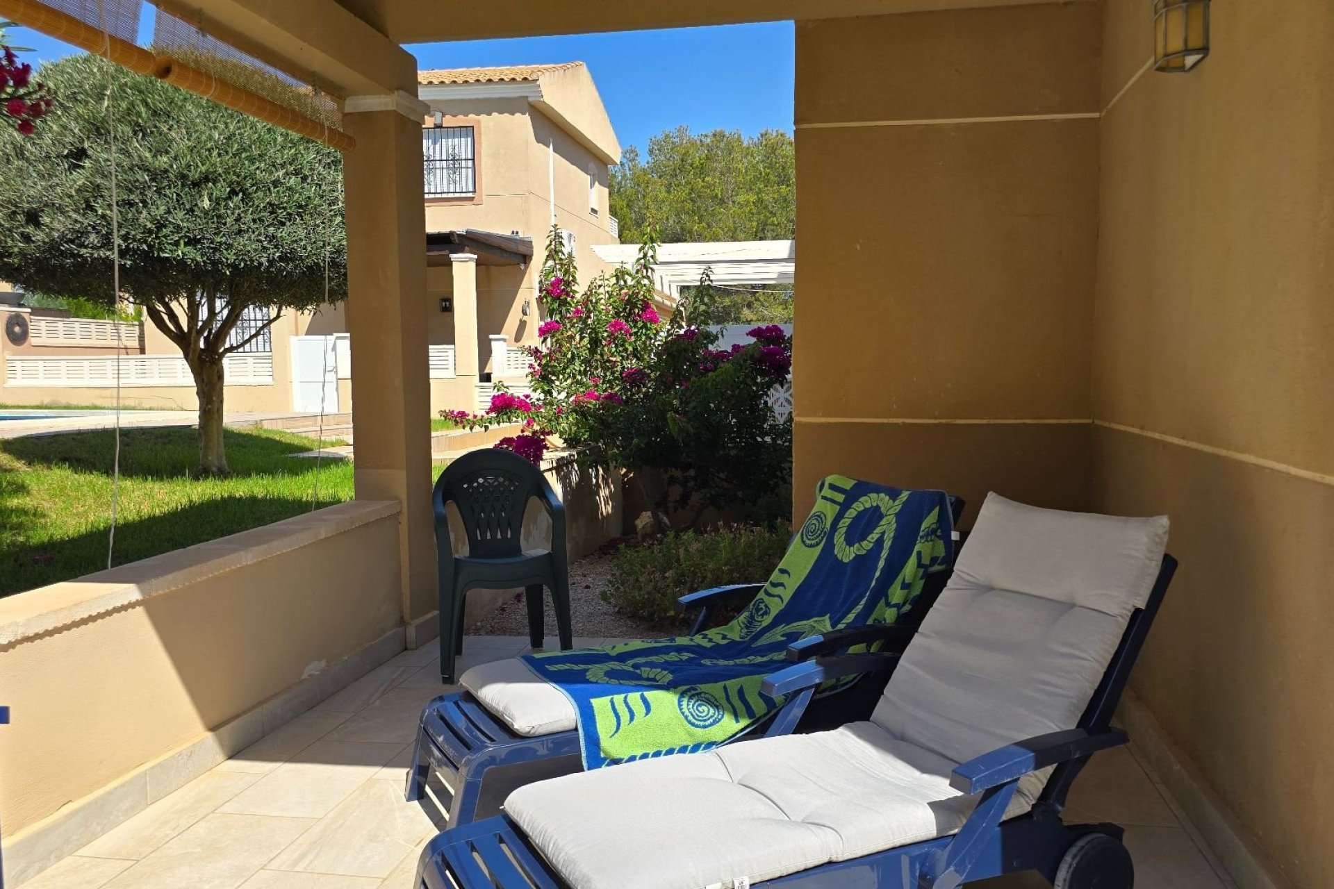 Herverkoop - Villa - Orihuela