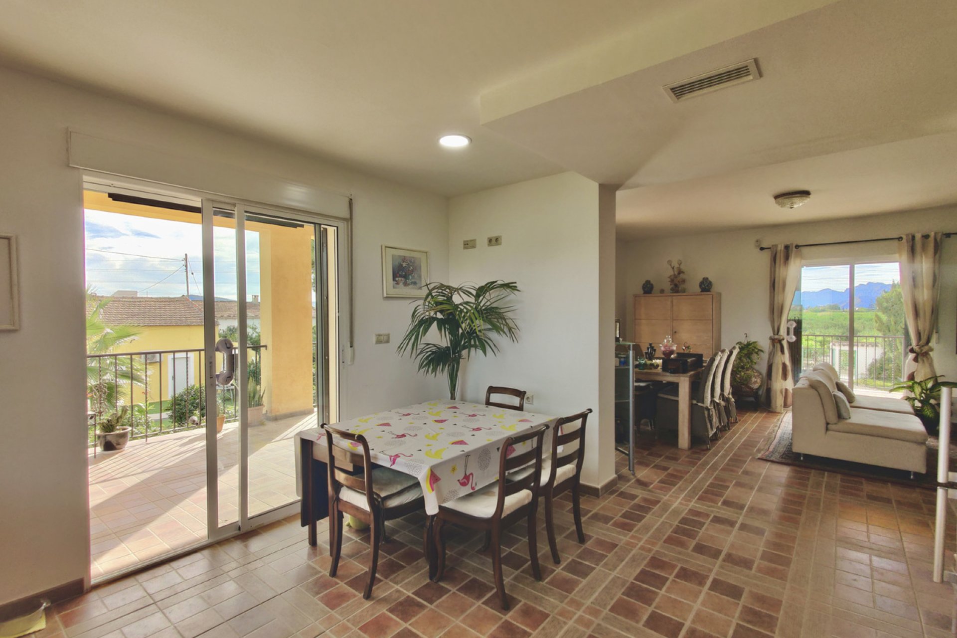 Herverkoop - Villa Penthouse - San Bartolome - Costa Blanca