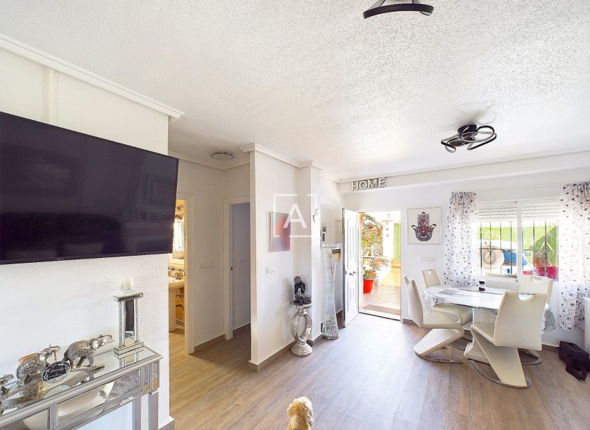 Herverkoop - Villa - Pinar de Campoverde