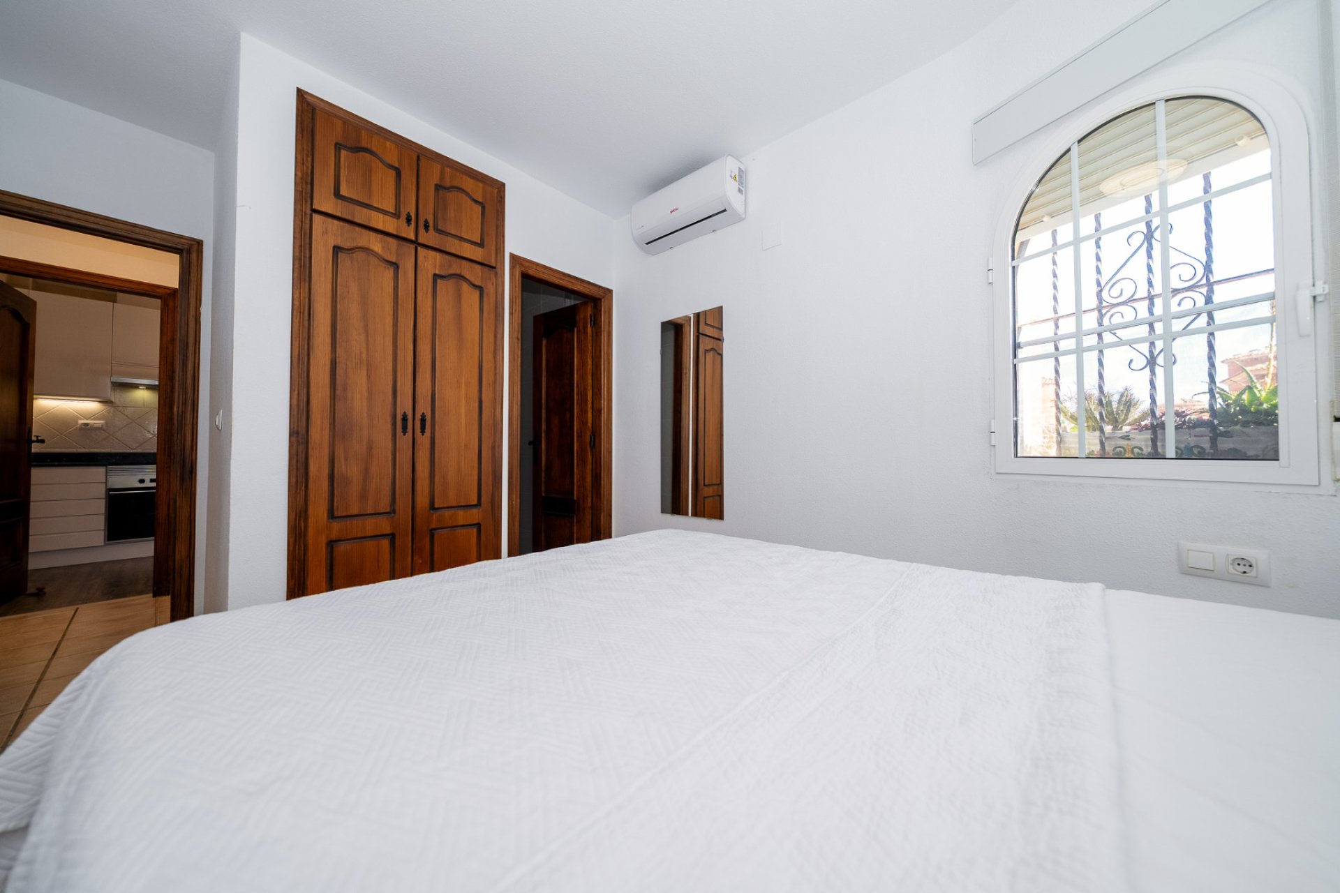 Herverkoop - Villa - Playa Flamenca - Sportcentre