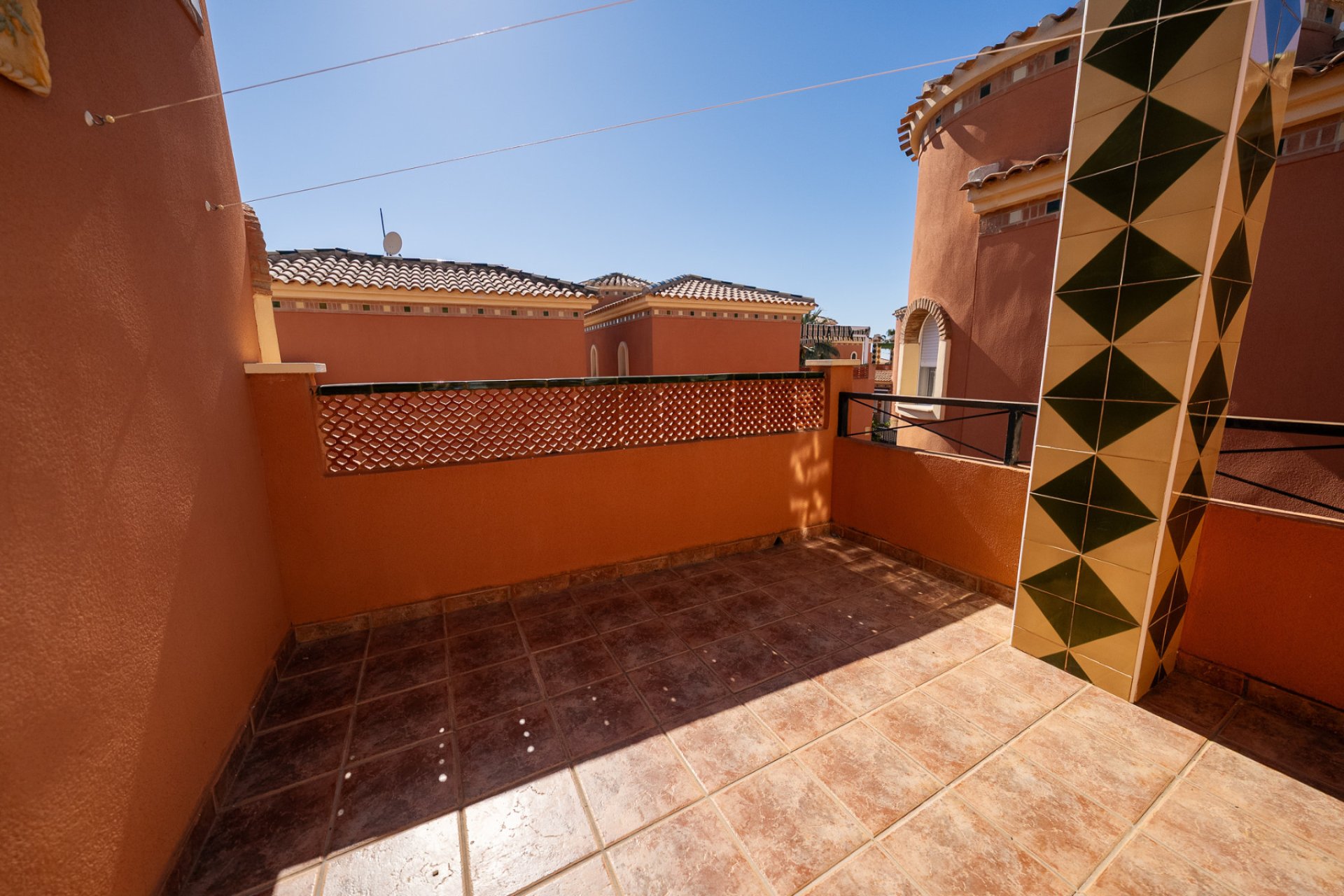 Herverkoop - Villa - Playa Flamenca - Sportcentre