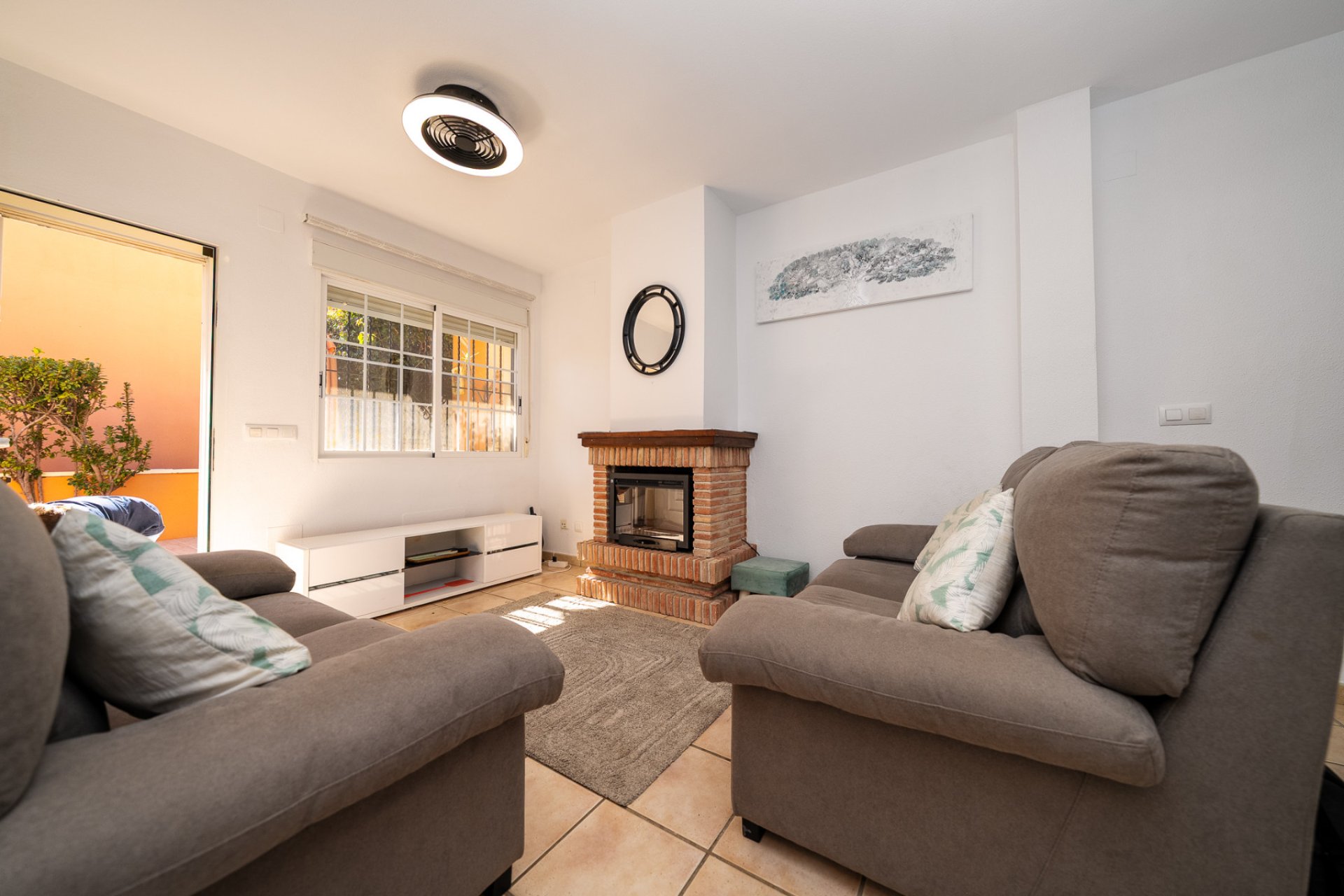 Herverkoop - Villa - Playa Flamenca - Sportcentre