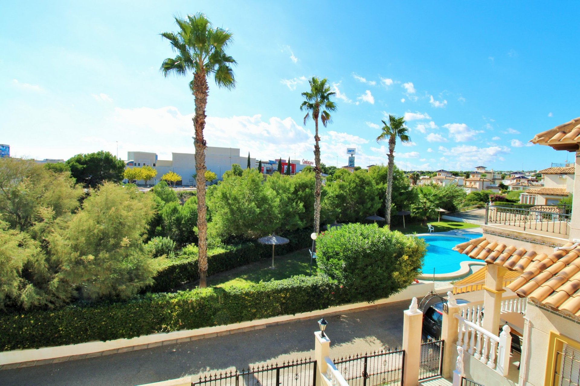 Herverkoop - Villa - Playa Flamenca