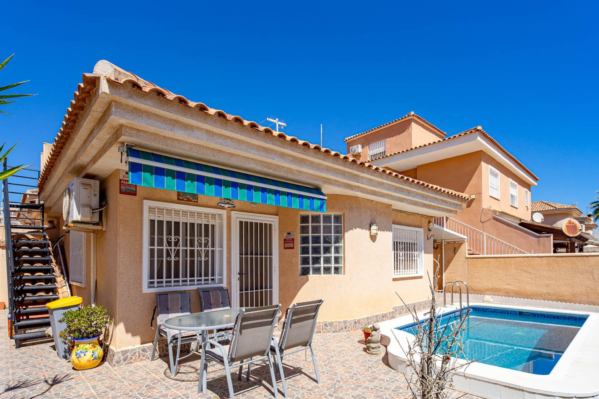 Herverkoop - Villa - Punta Prima
