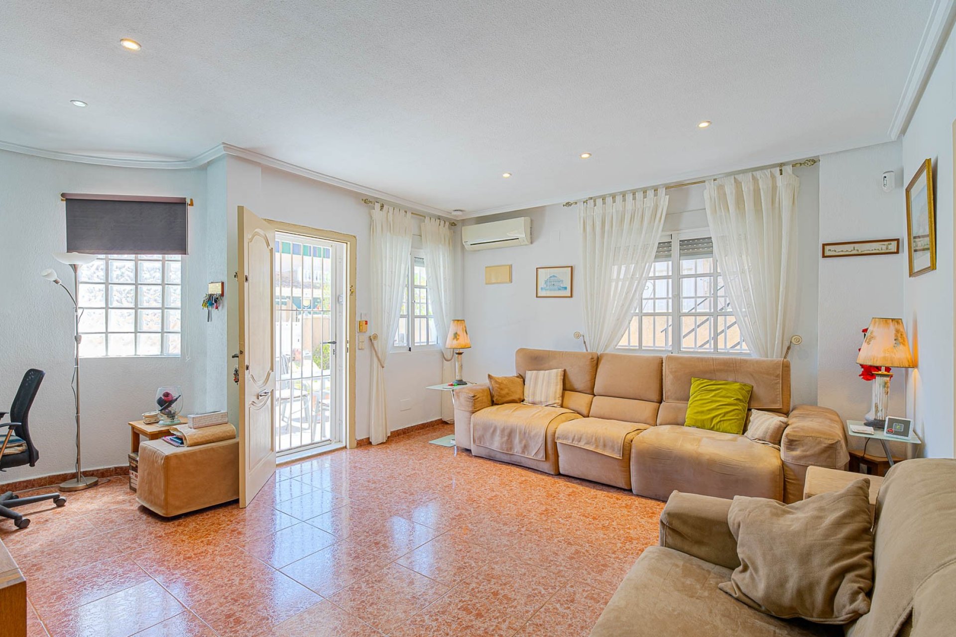 Herverkoop - Villa - Punta Prima