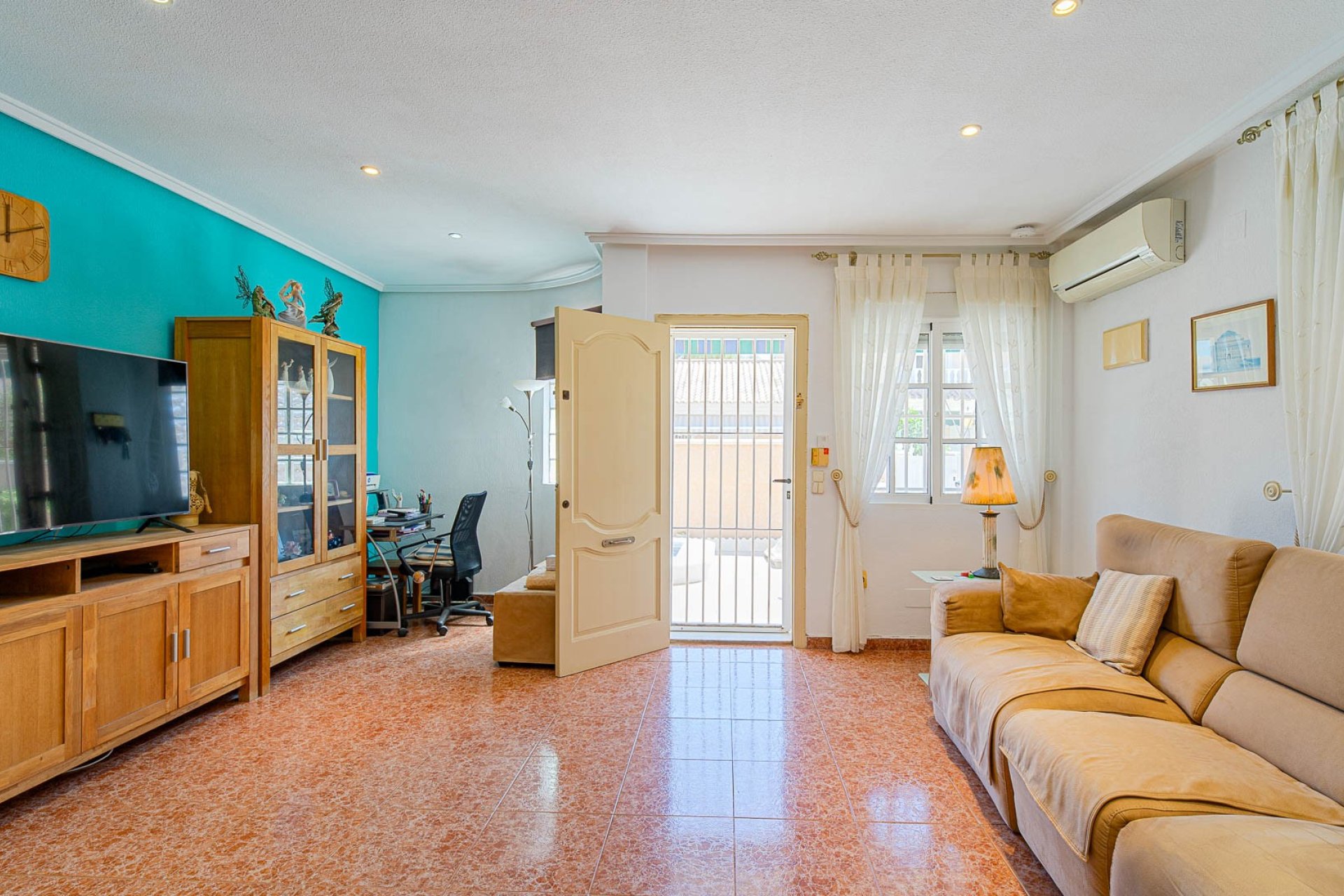 Herverkoop - Villa - Punta Prima