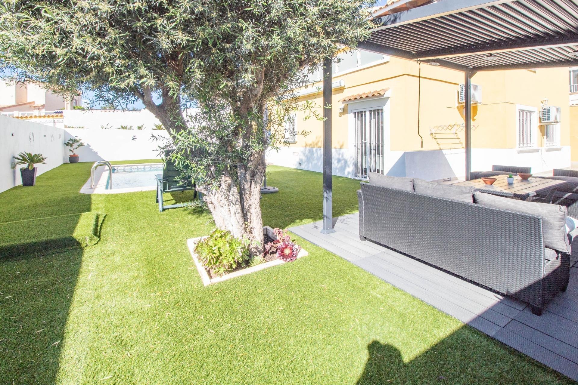 Herverkoop - Villa - San Miguel de Salinas - Blue lagoon