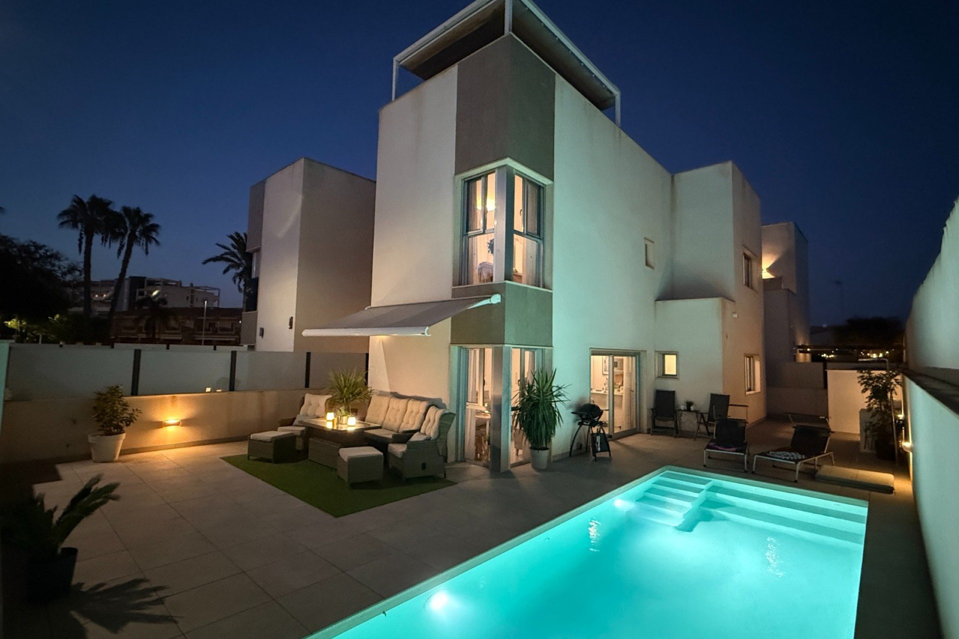 Herverkoop - Villa - Santiago de la Ribera - Zona de la playa