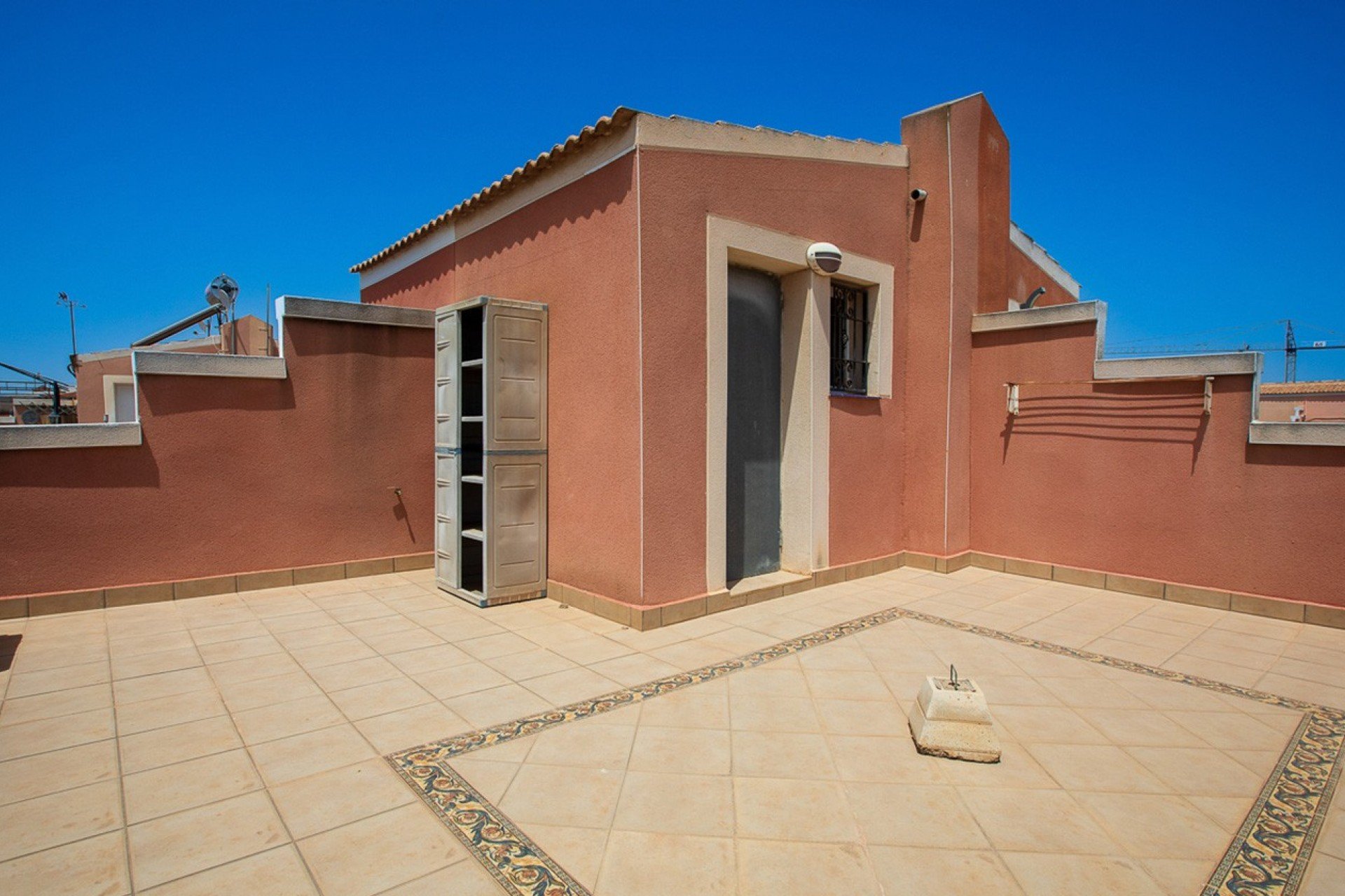 Herverkoop - Villa / Semi-detached - Los Montesinos - La Herada