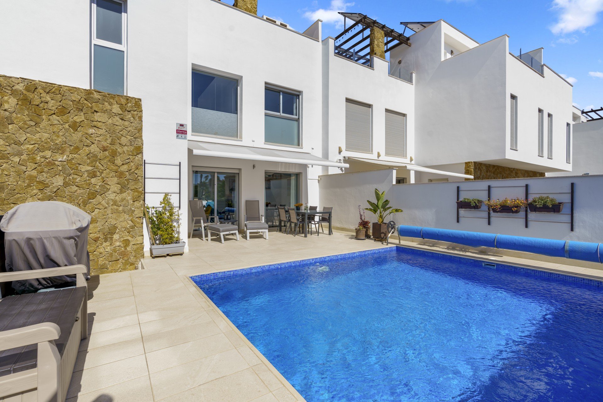 Herverkoop - Villa / Semi-detached - Torrevieja - Aguas Nuevas