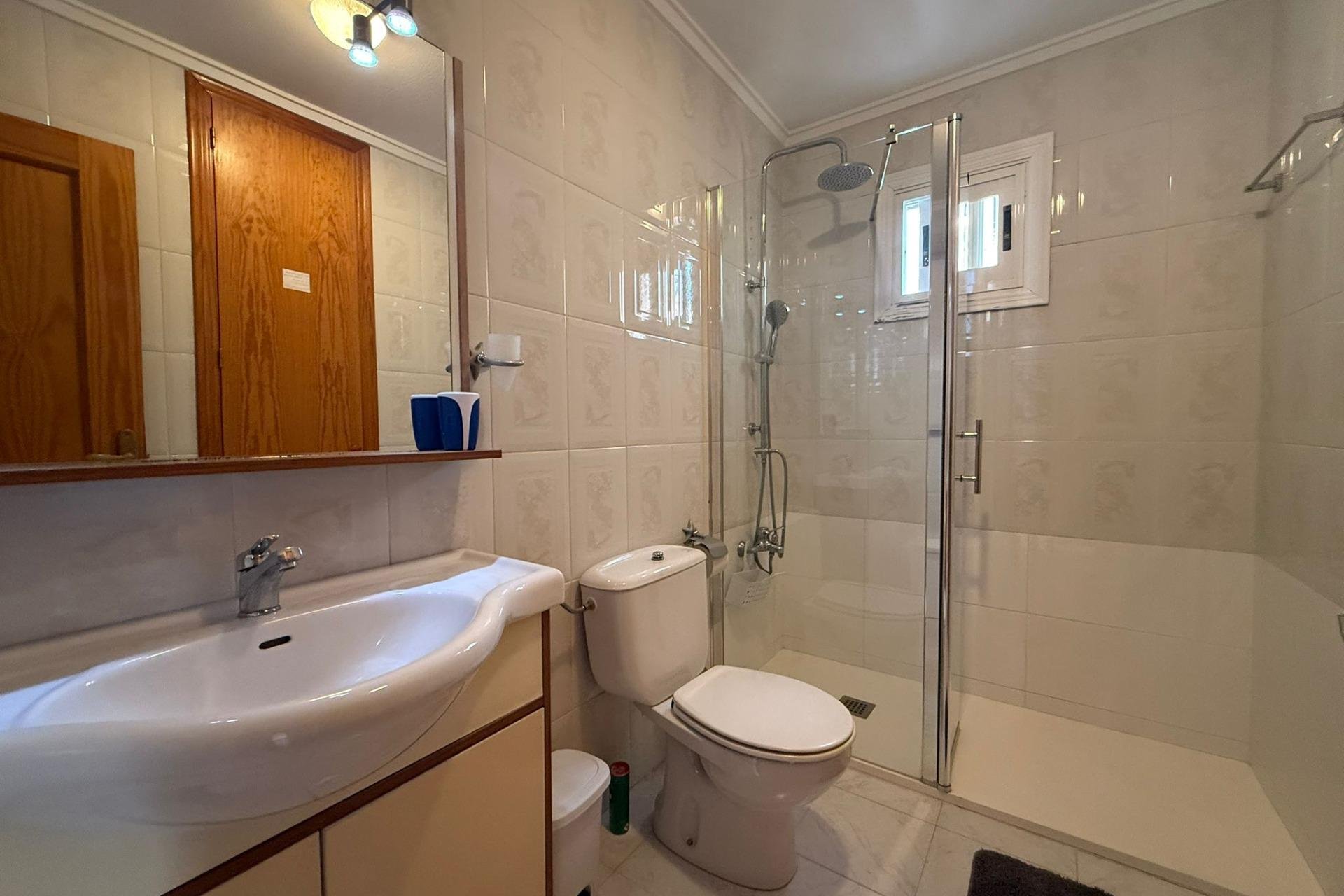 Herverkoop - Villa - Torrevieja - Acequion